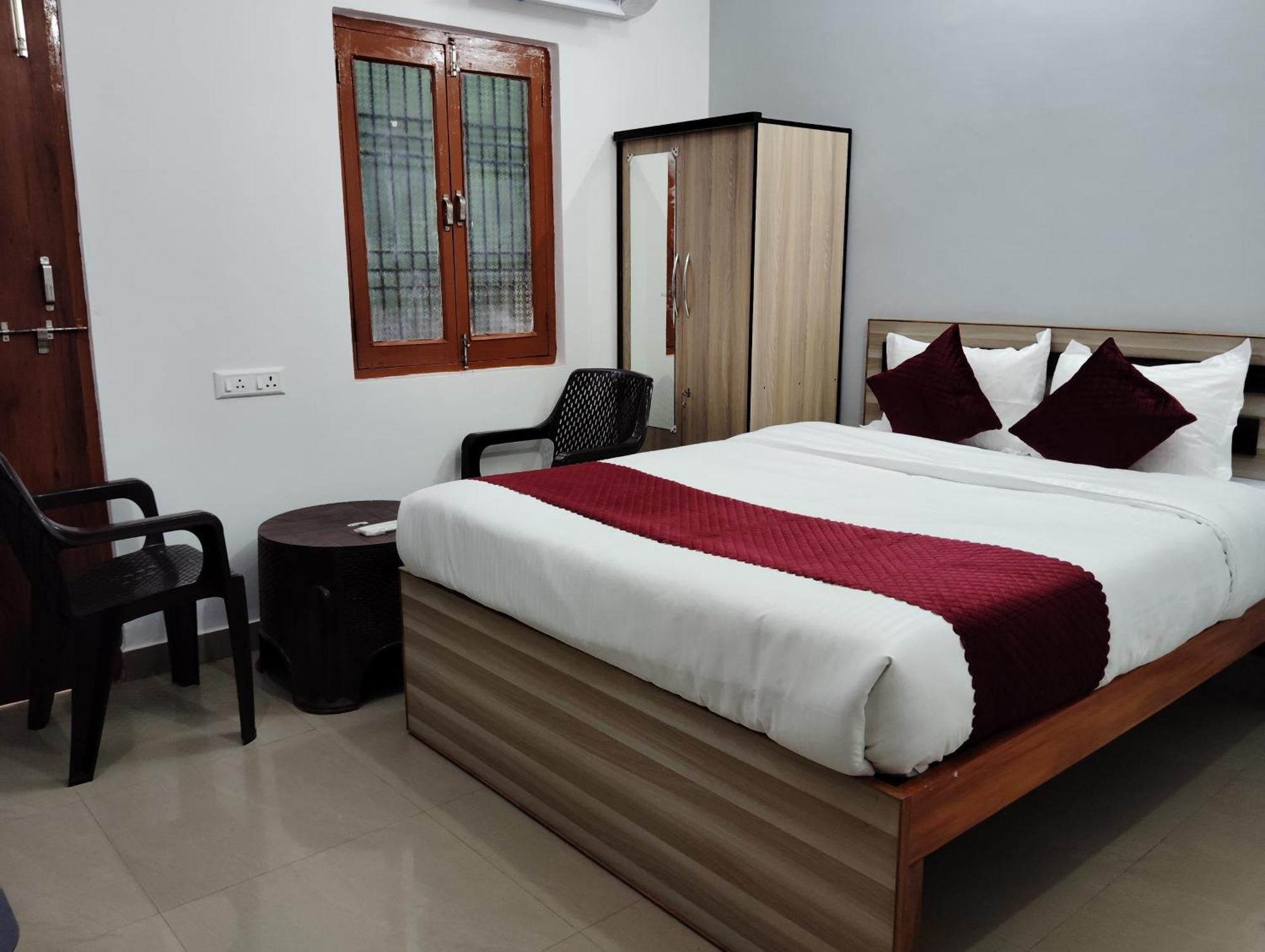 Manor Residency Guest house