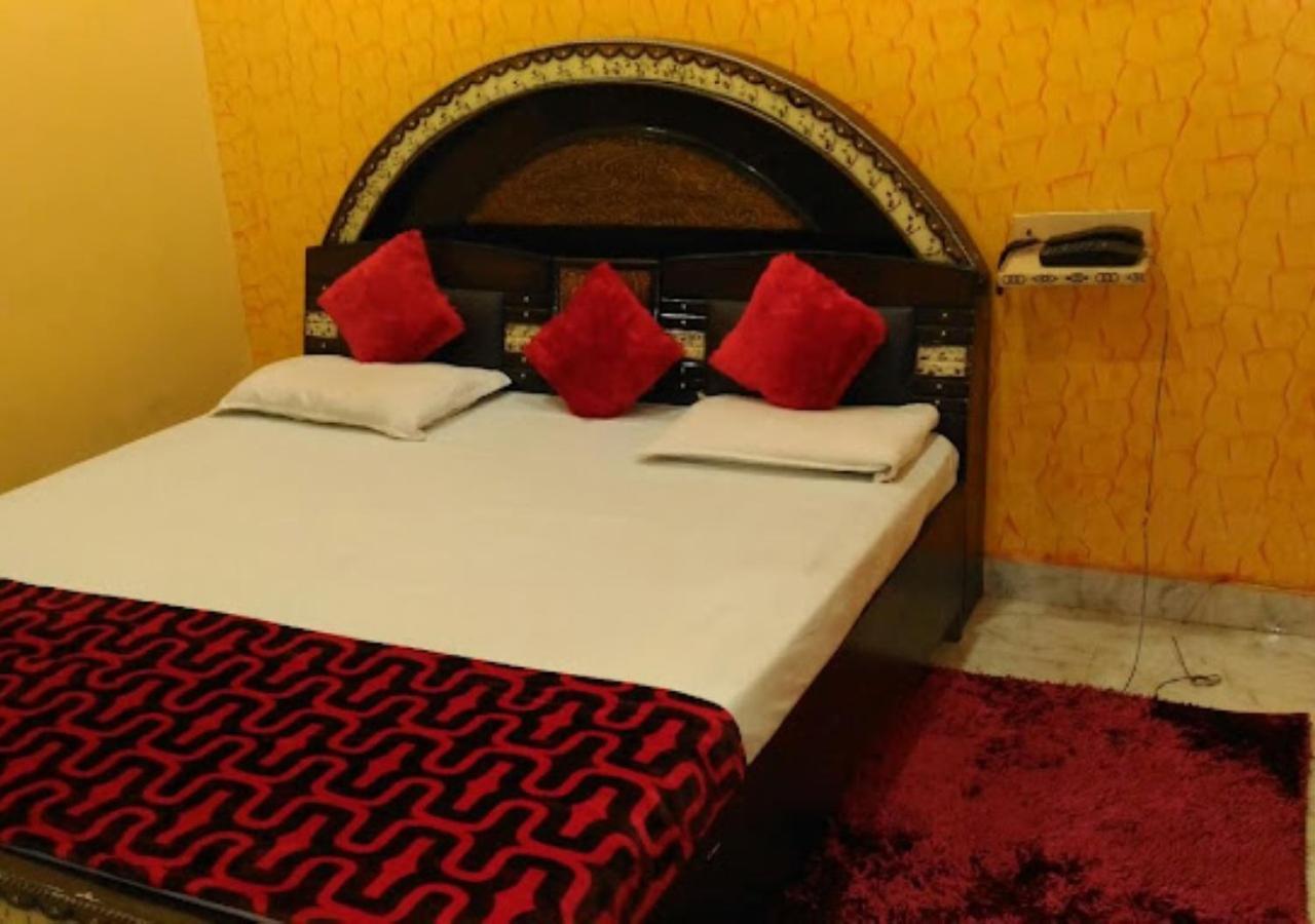 Jaslok Hotel 4*