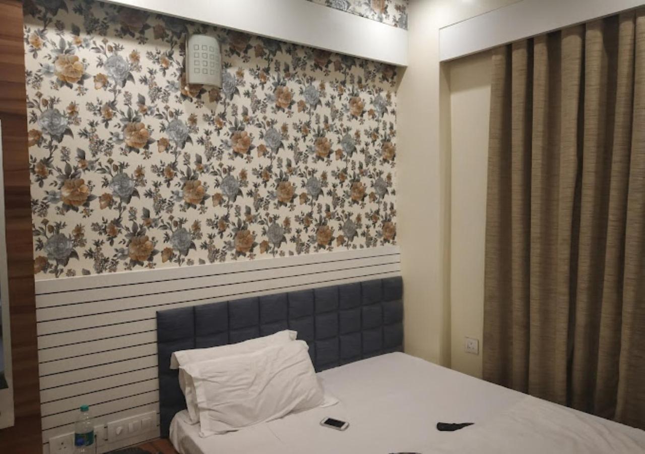 Raj Kamal Palace Hotel