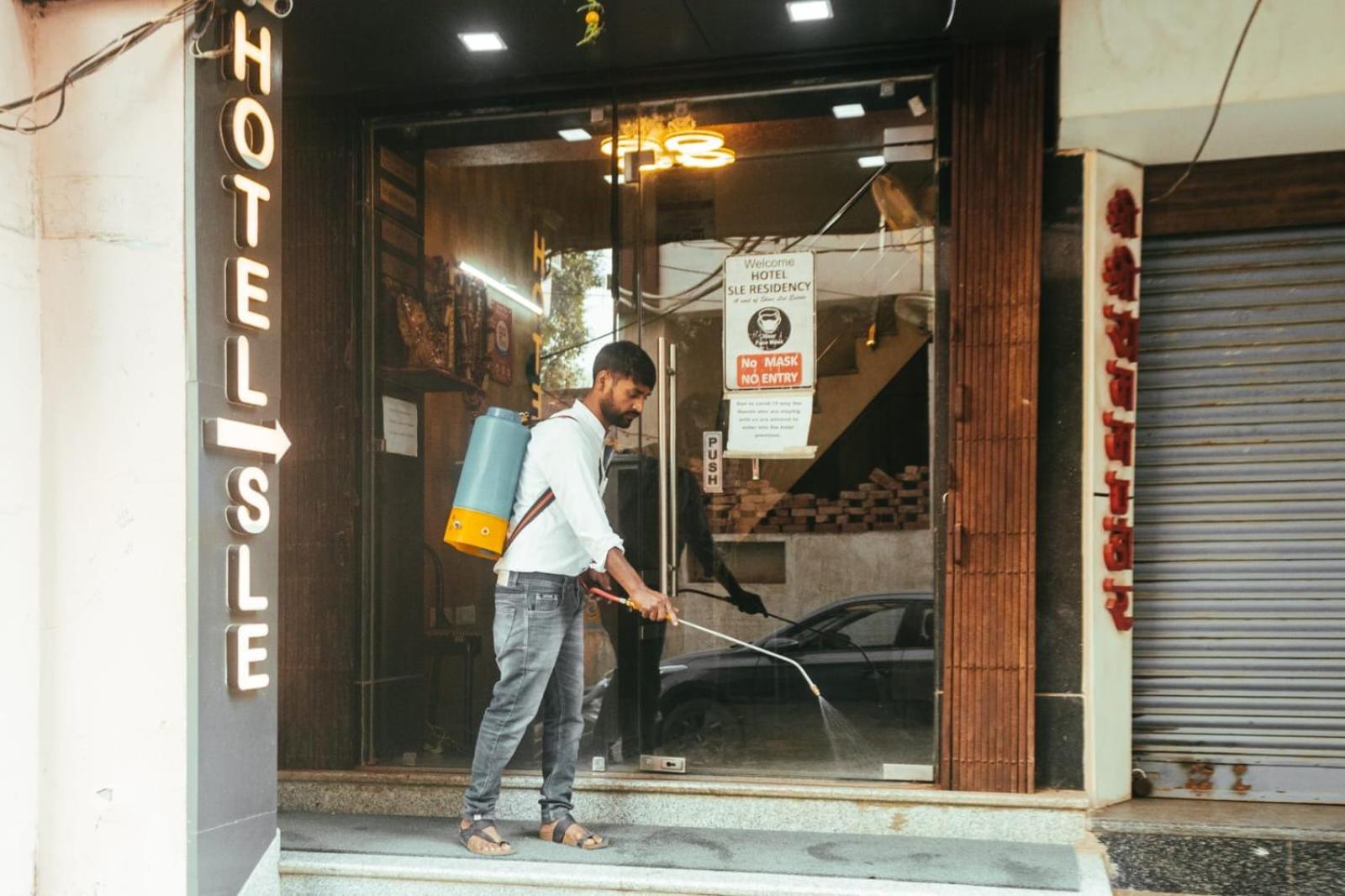 S L E Residency Hotel Varanasi