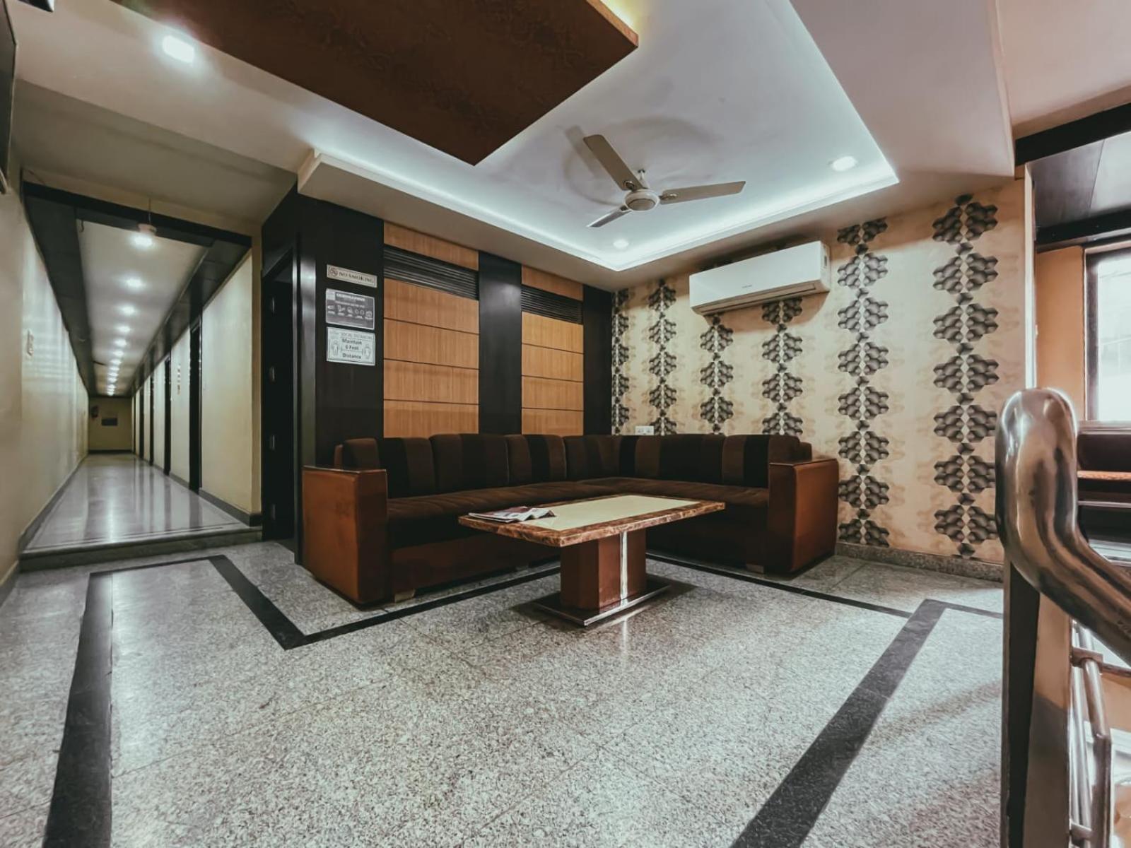 S L E Residency 2* Varanasi
