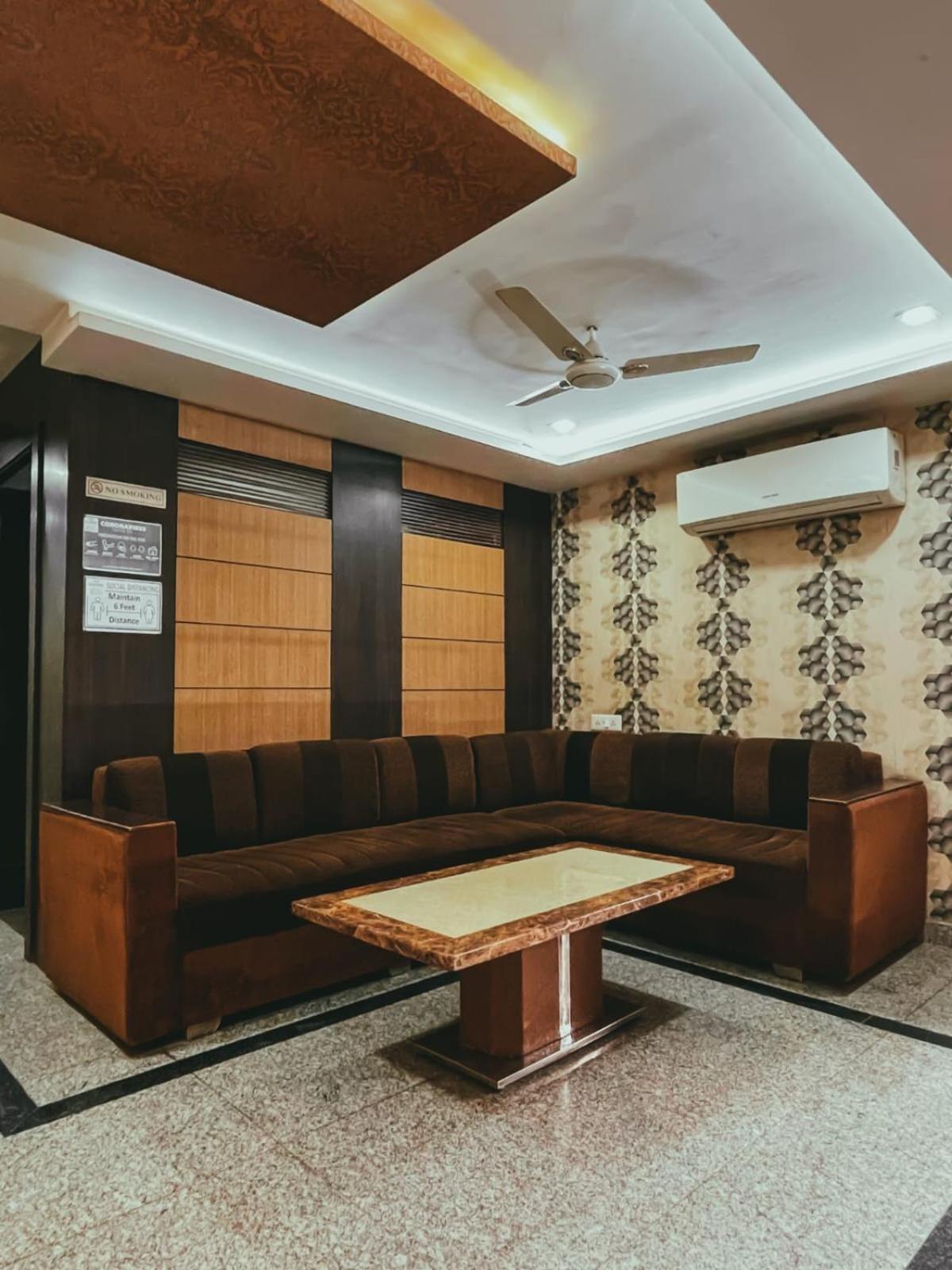 S L E Residency Hotel