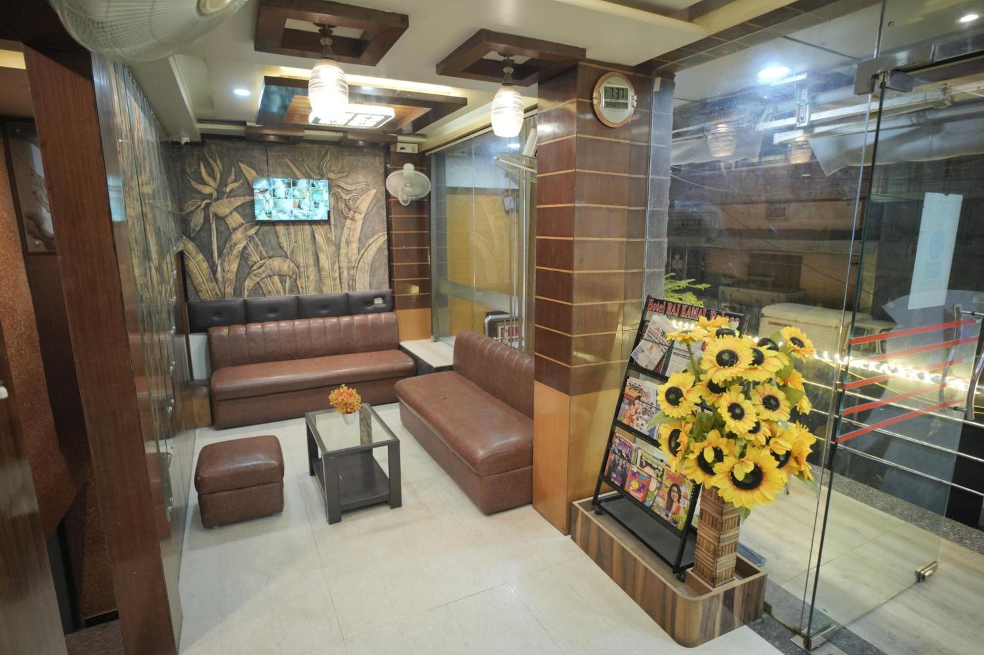 Rajkamal Near Railway Station 3*