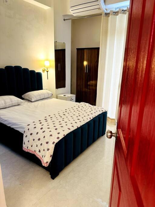 Apartment Raktambar Varanasi