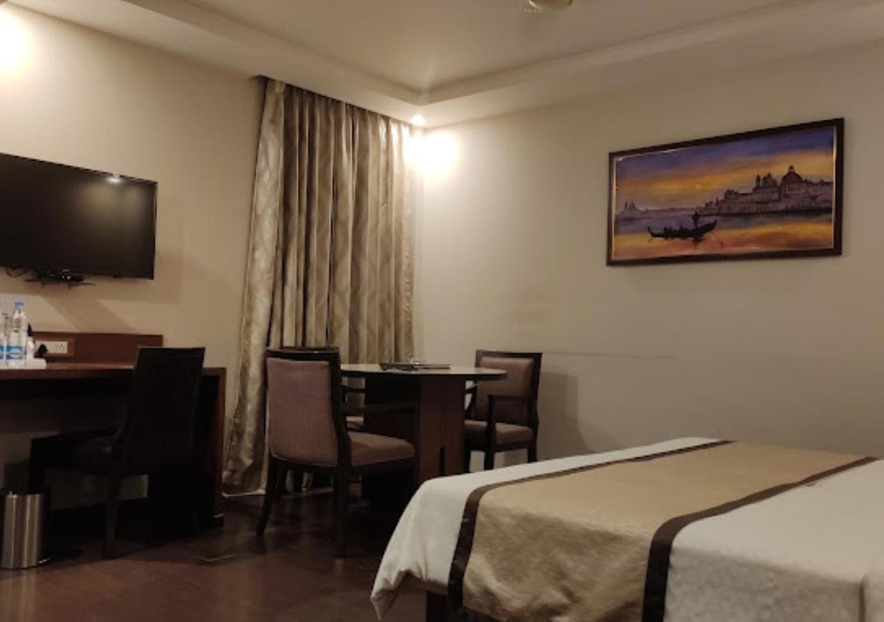 The India 4* Varanasi