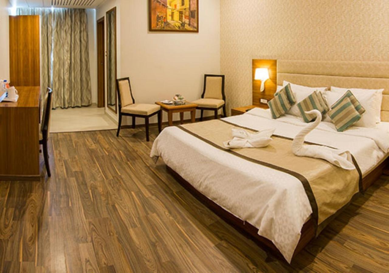 Hotel The India 4*