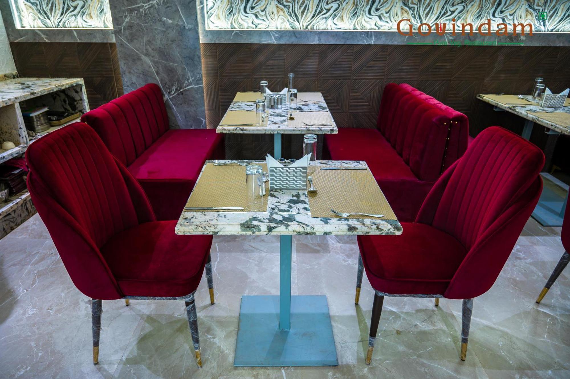 Hotel Golden Petals 3*