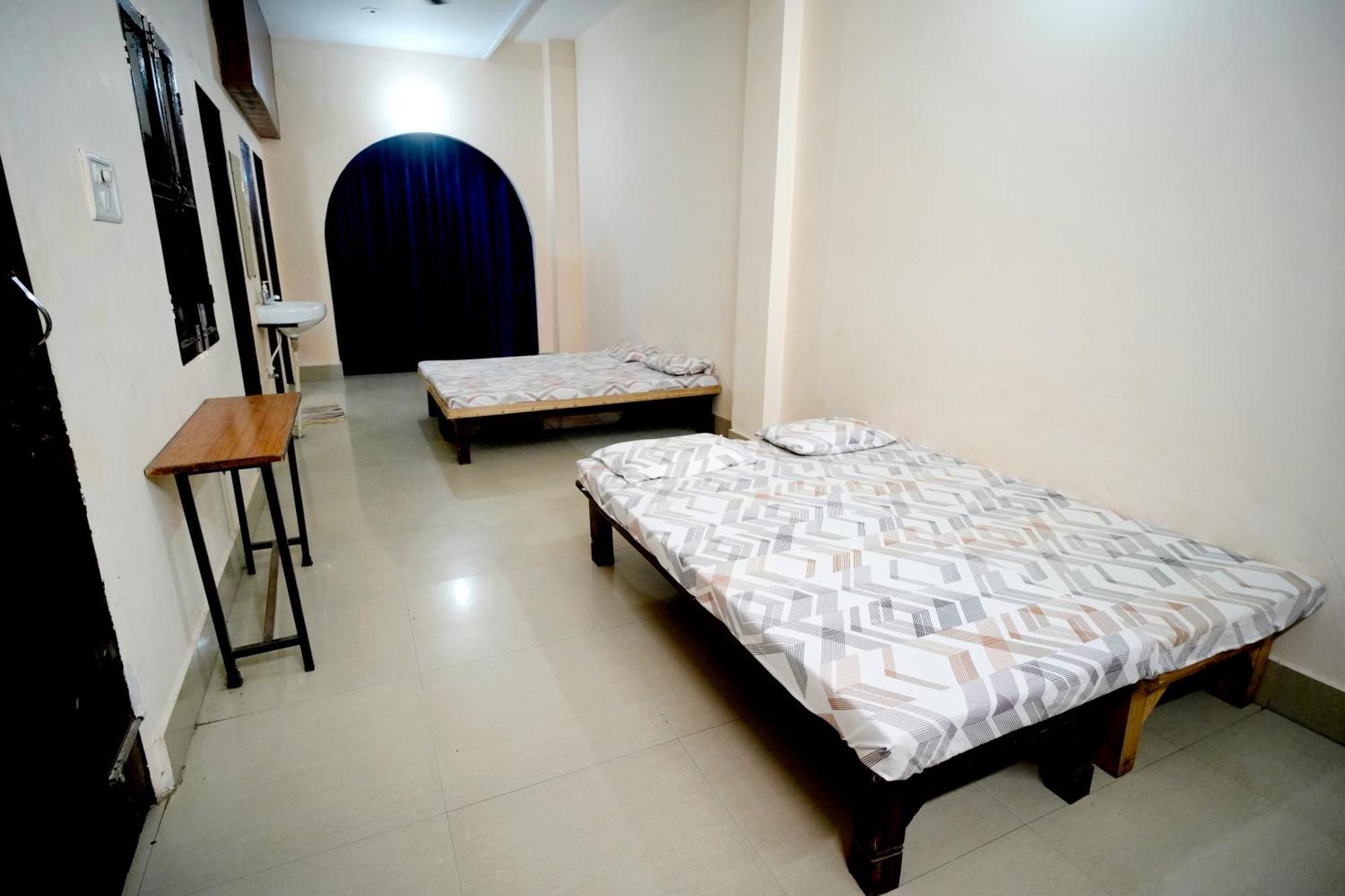 Banaras Gully House 500 Ft From The Ghats * Varanasi
