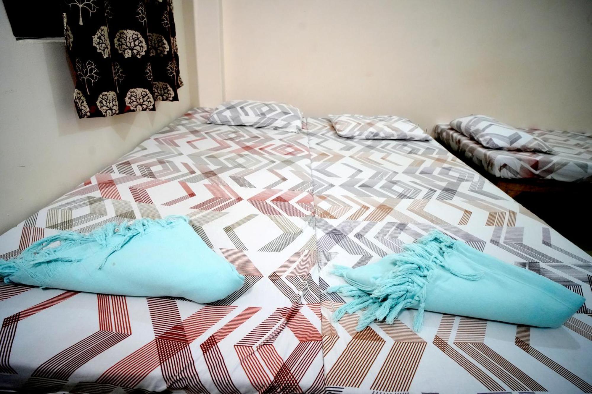 Banaras Gully House 500 Ft From The Ghats Hostel