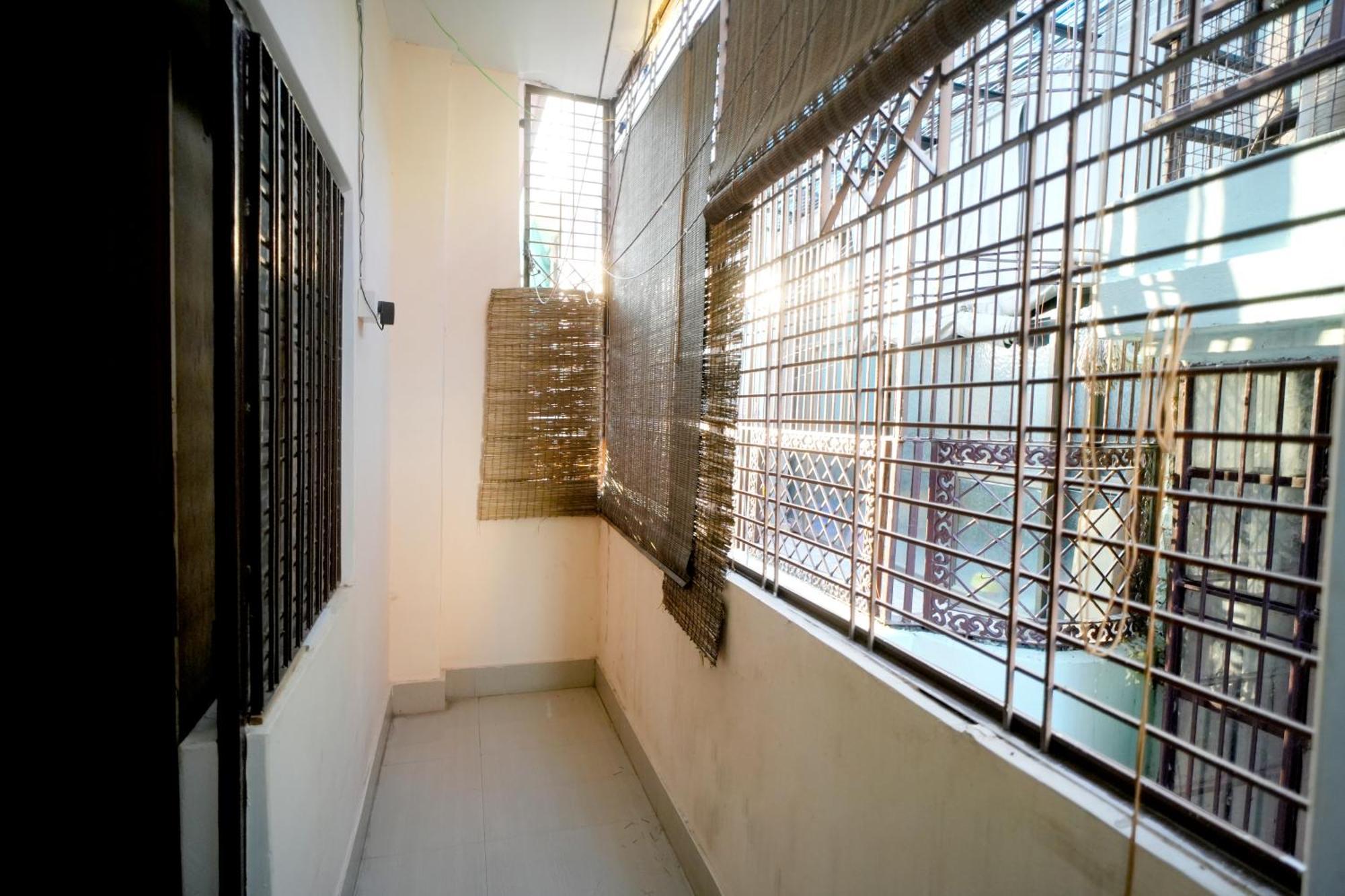 Banaras Gully House 500 Ft From The Ghats *