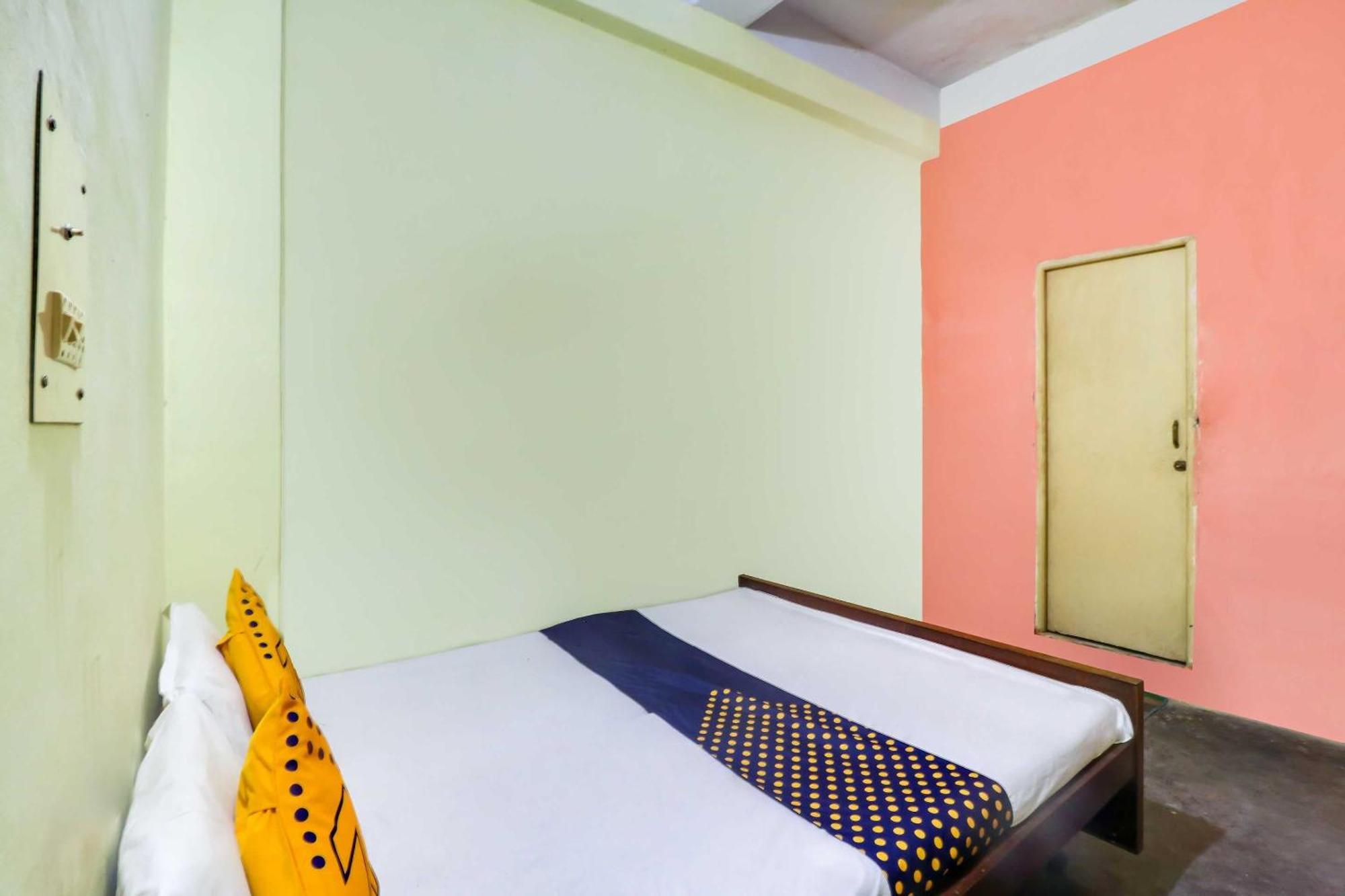 Hotel Spot On Mishra 2*