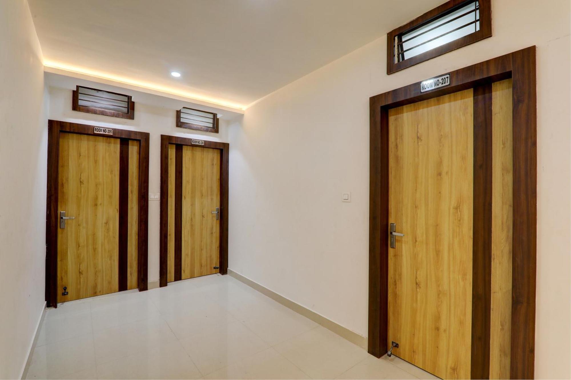 Hotel Collection O Vairagi Shi Varanasi
