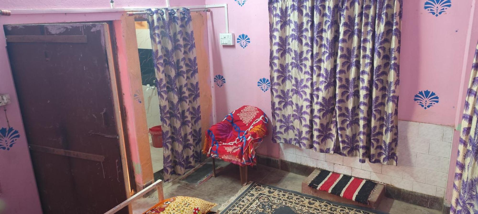 Harihar Ashram Homestay *