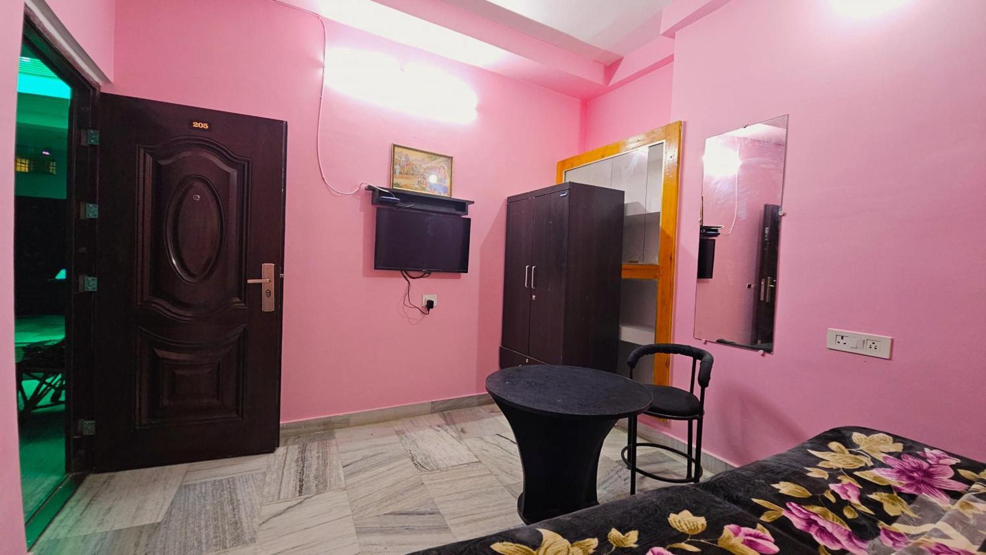 Banjara House Hostel