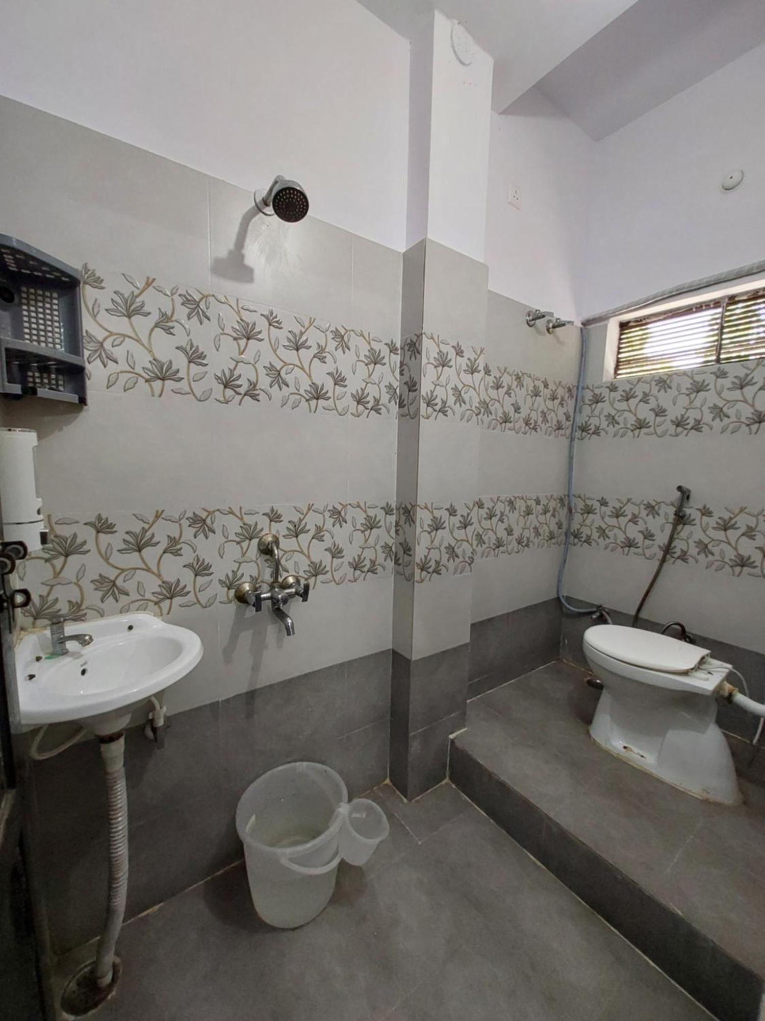 Manor Residency * Varanasi