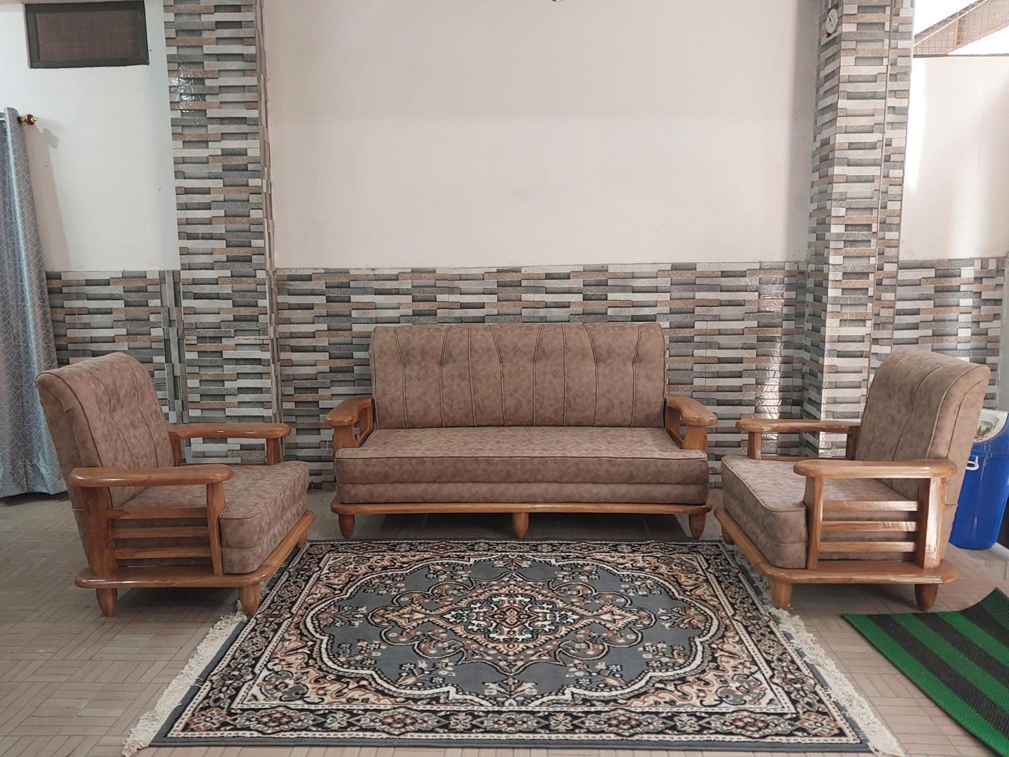 Guest house Manor Residency Varanasi