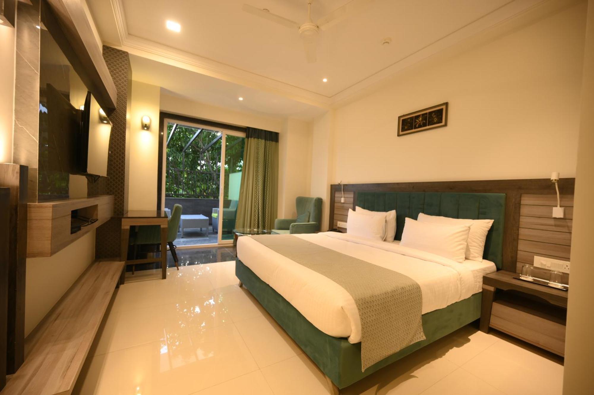 The Mudra Hotel 4*