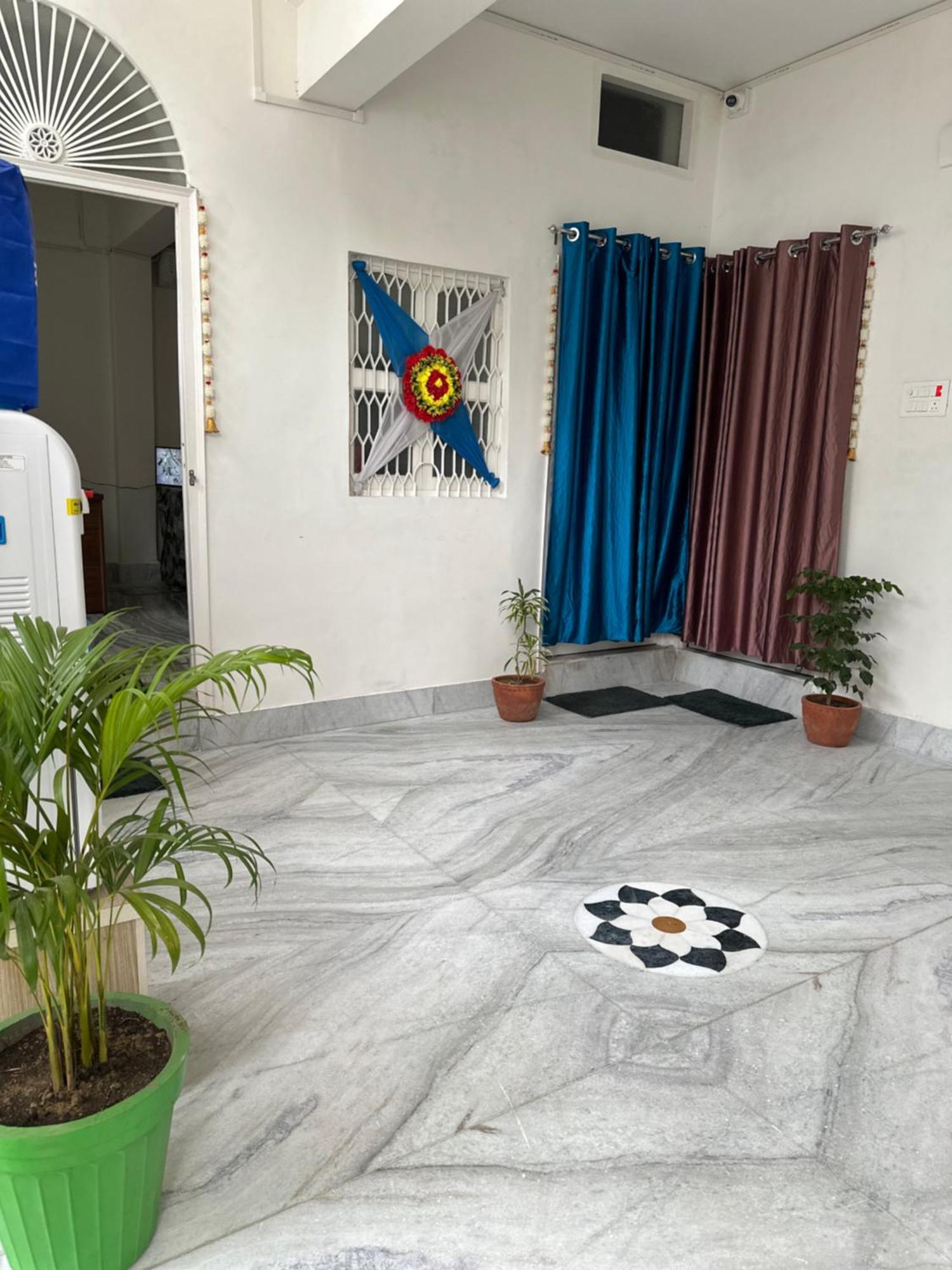 Guest house Shivoham *