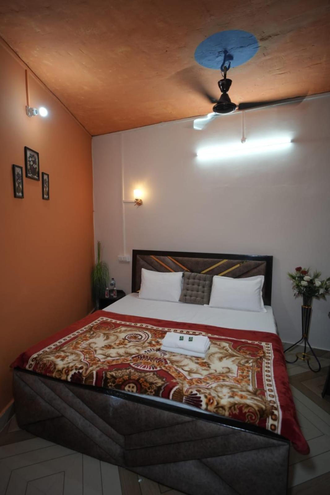 Ambricana Paying Bed & Breakfast *