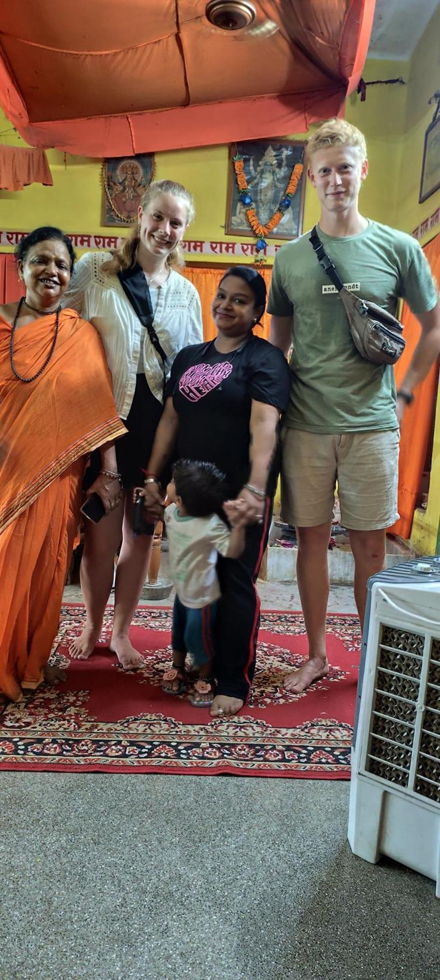 Harihar Ashram Homestay *