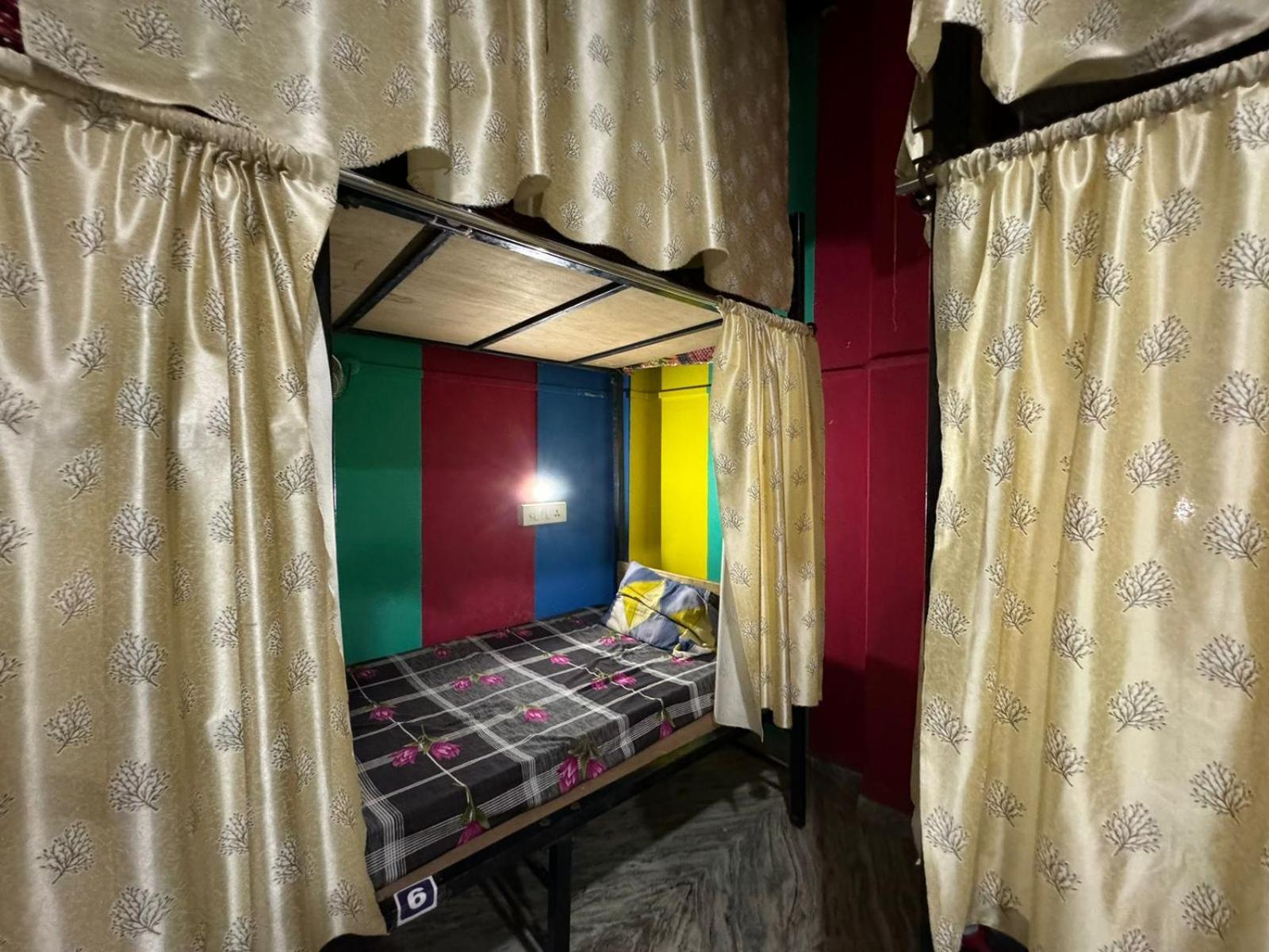 Cookies Hostel Varanasi