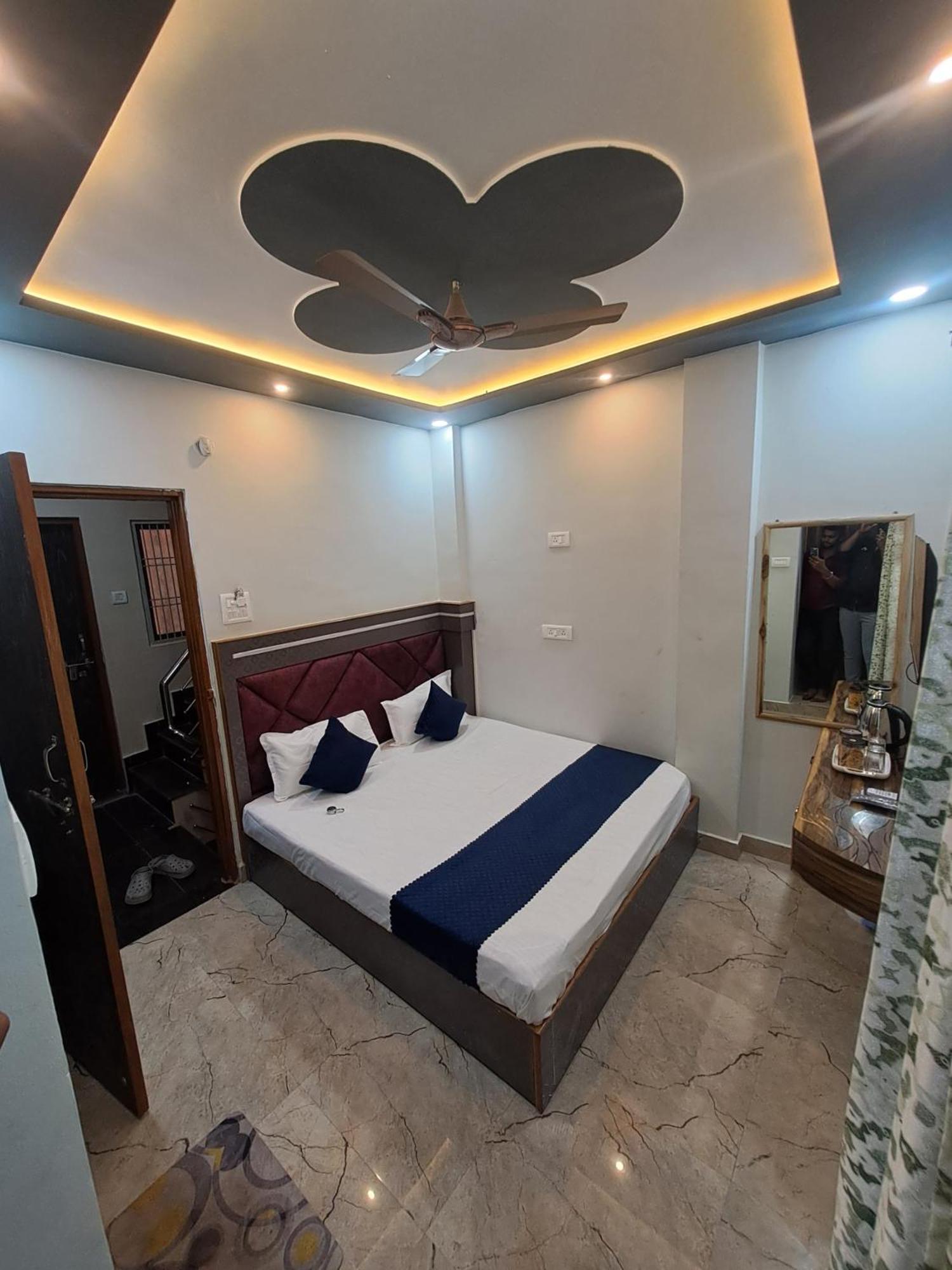 Nirvana Family Guest house