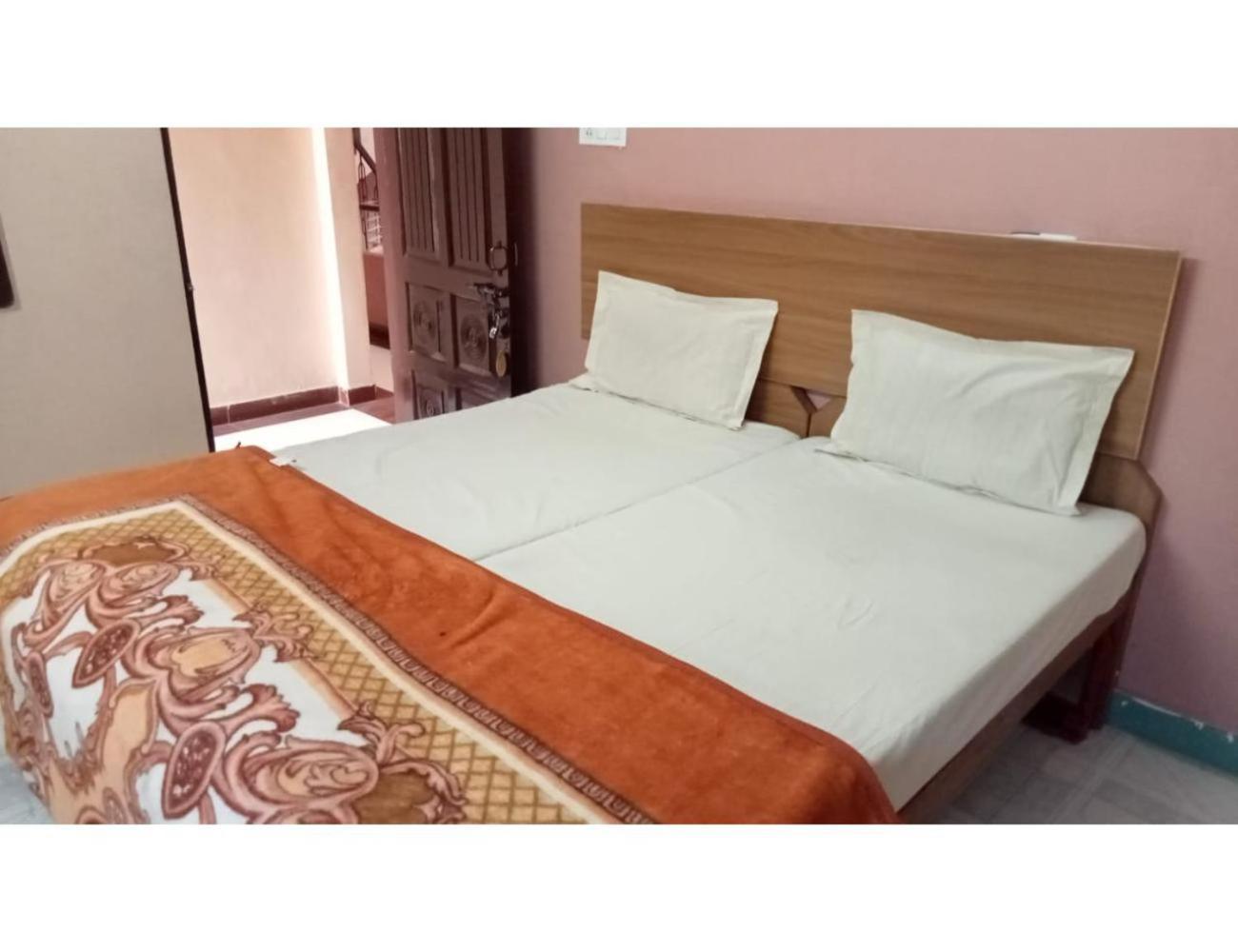Homestay Sankatha Guest House, *