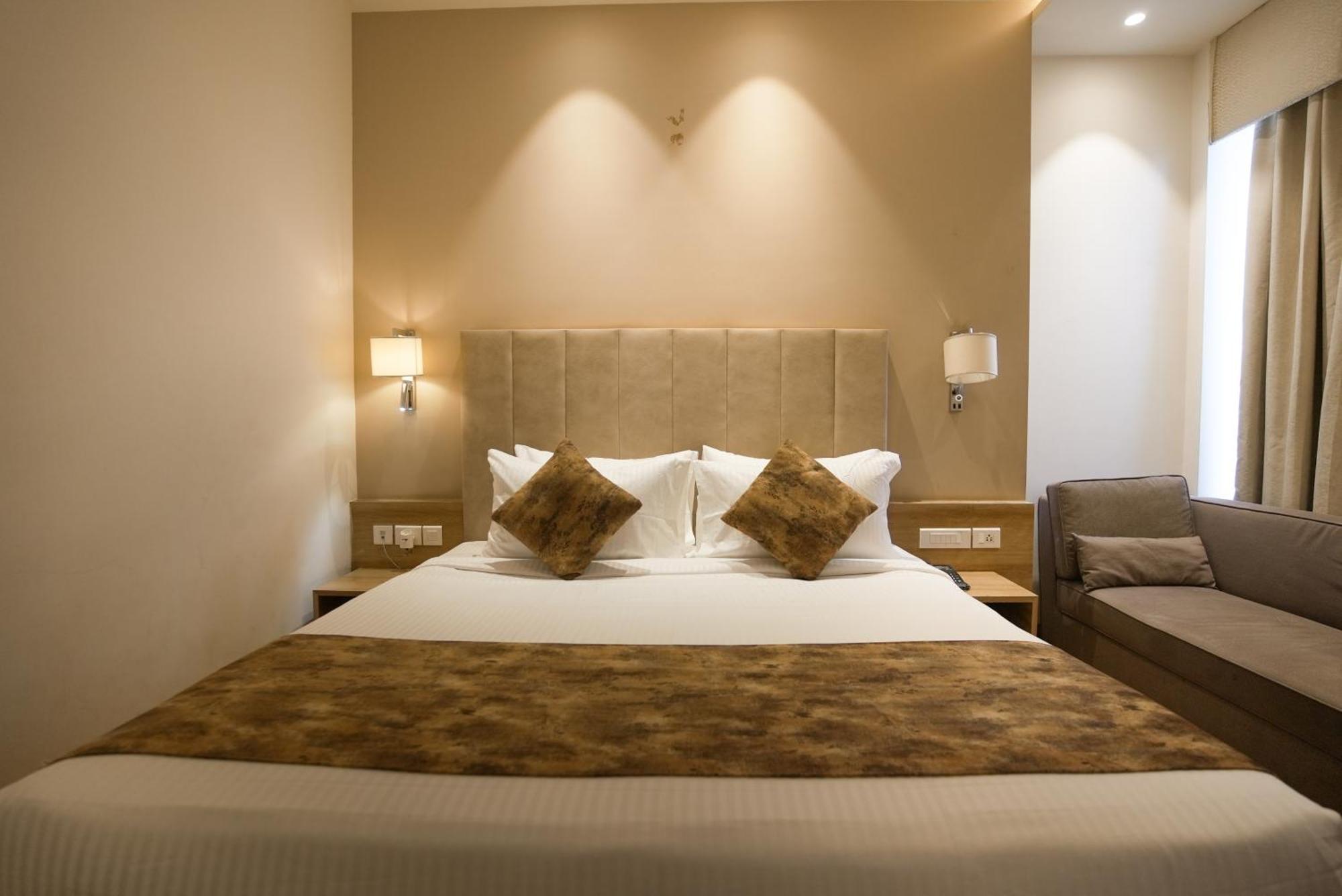 Celebrant Hotel Varanasi