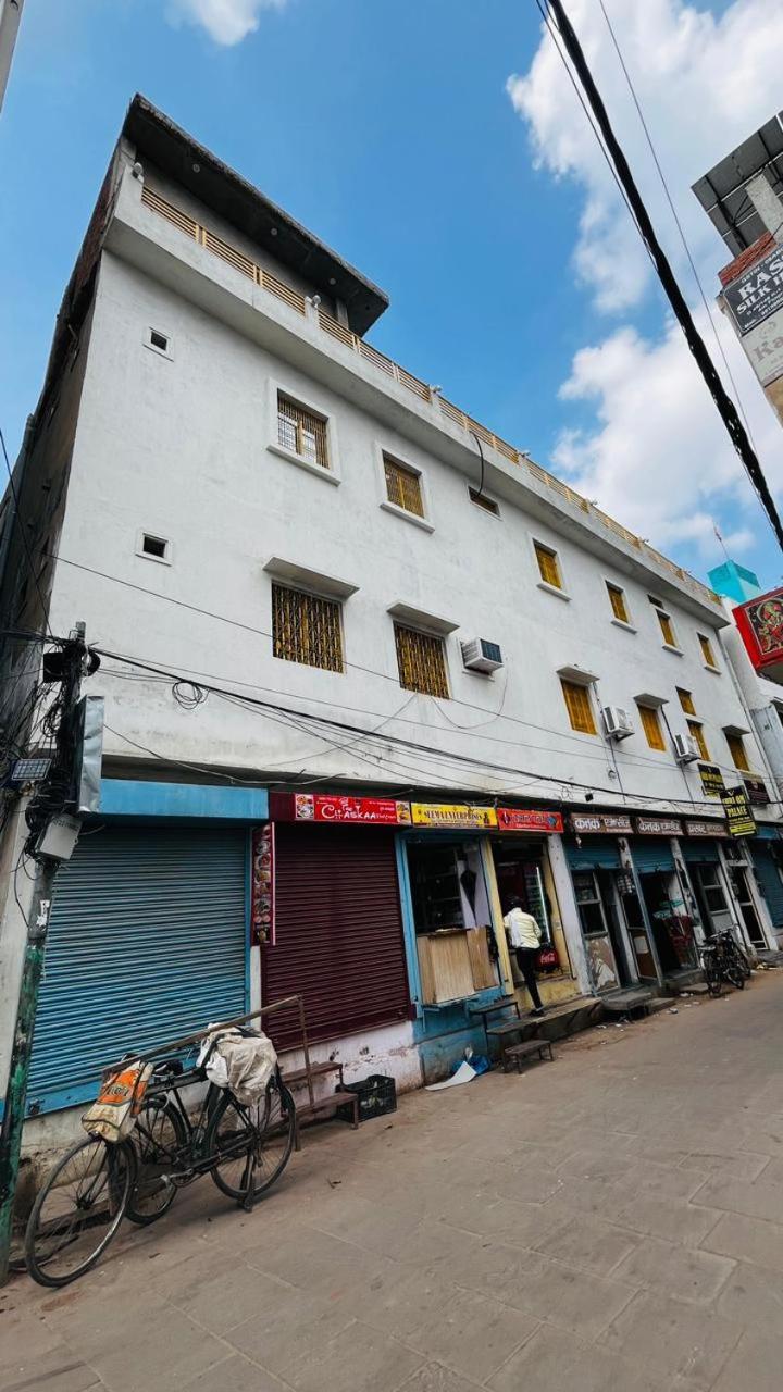 Shree Om Palace *