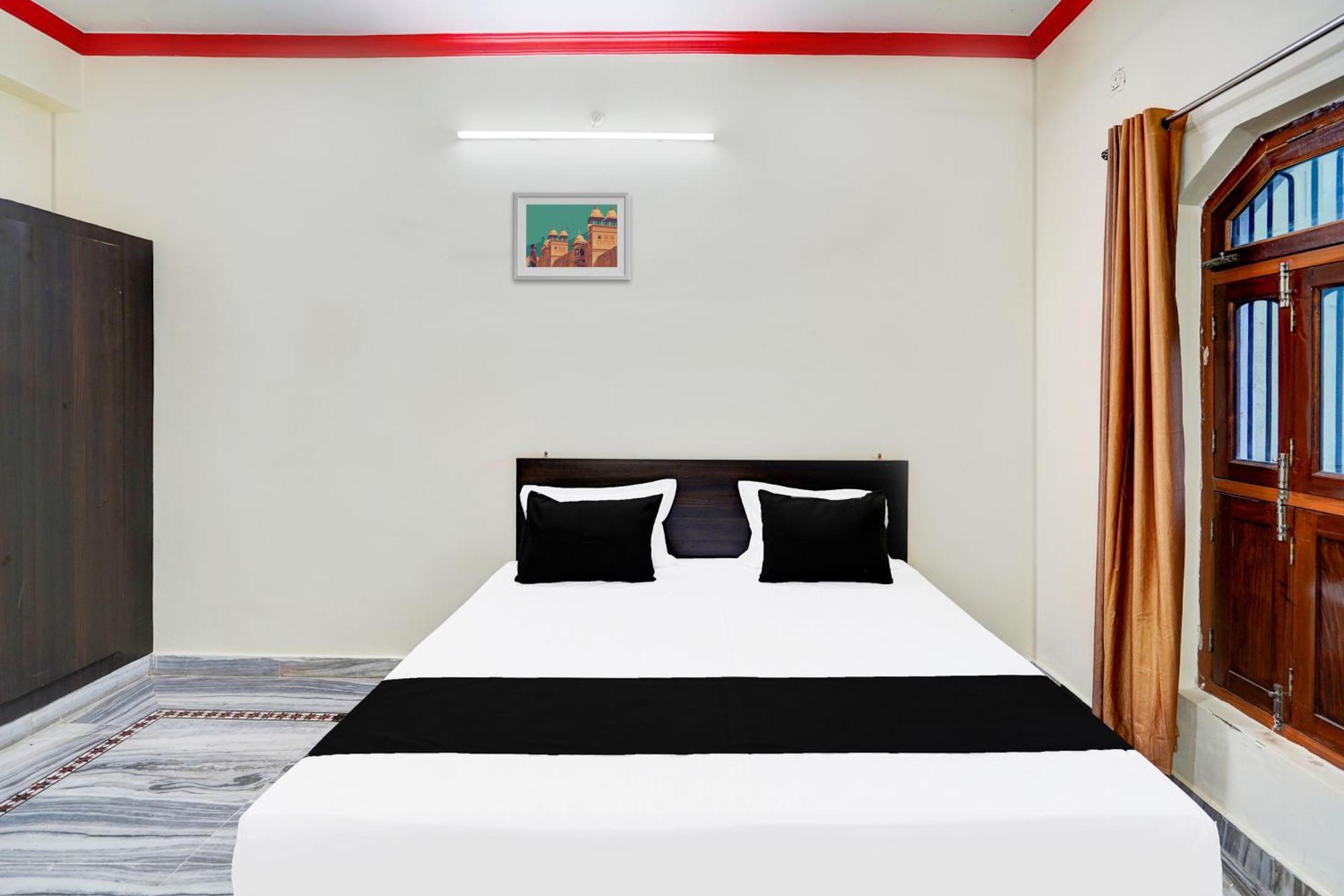 O Buddha Palace Guest house Varanasi