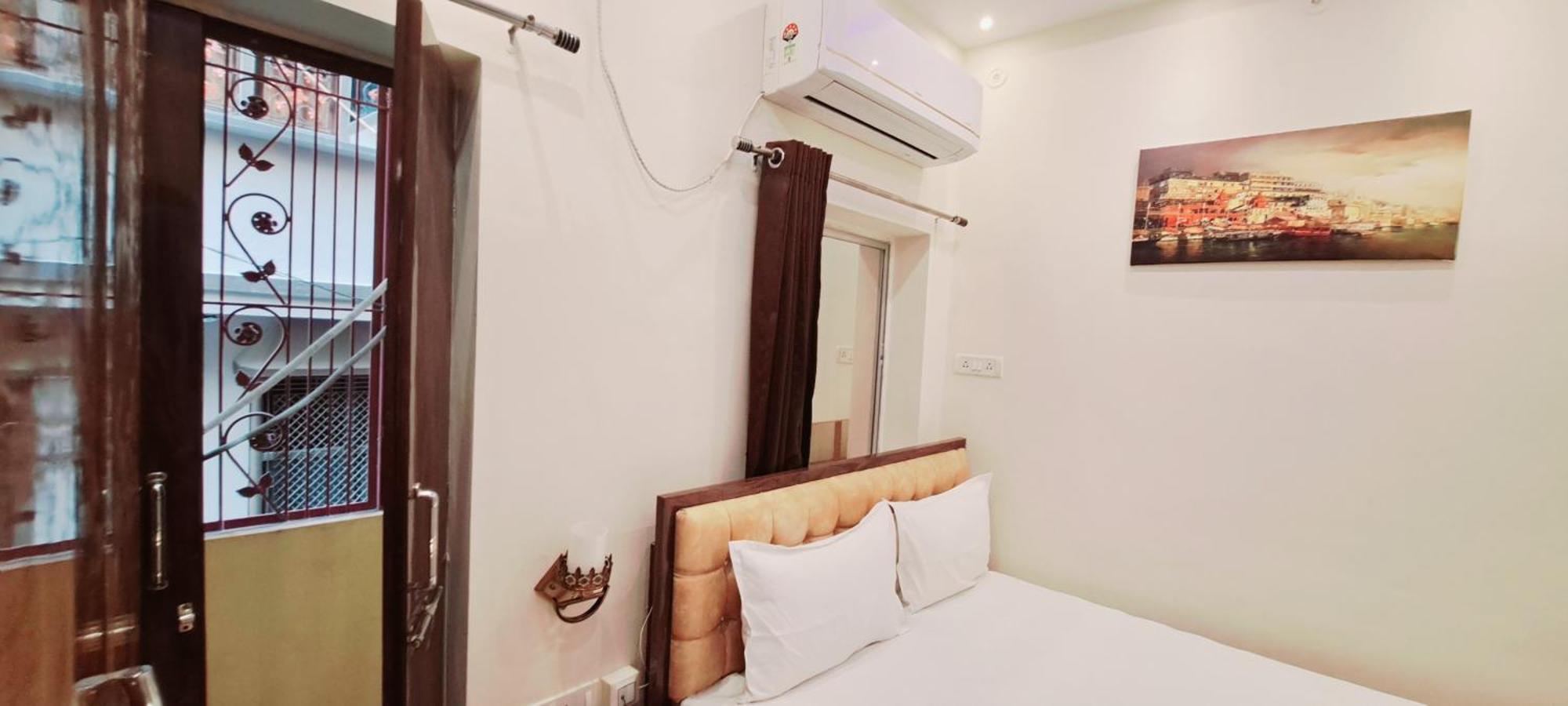 Ananya Hotel