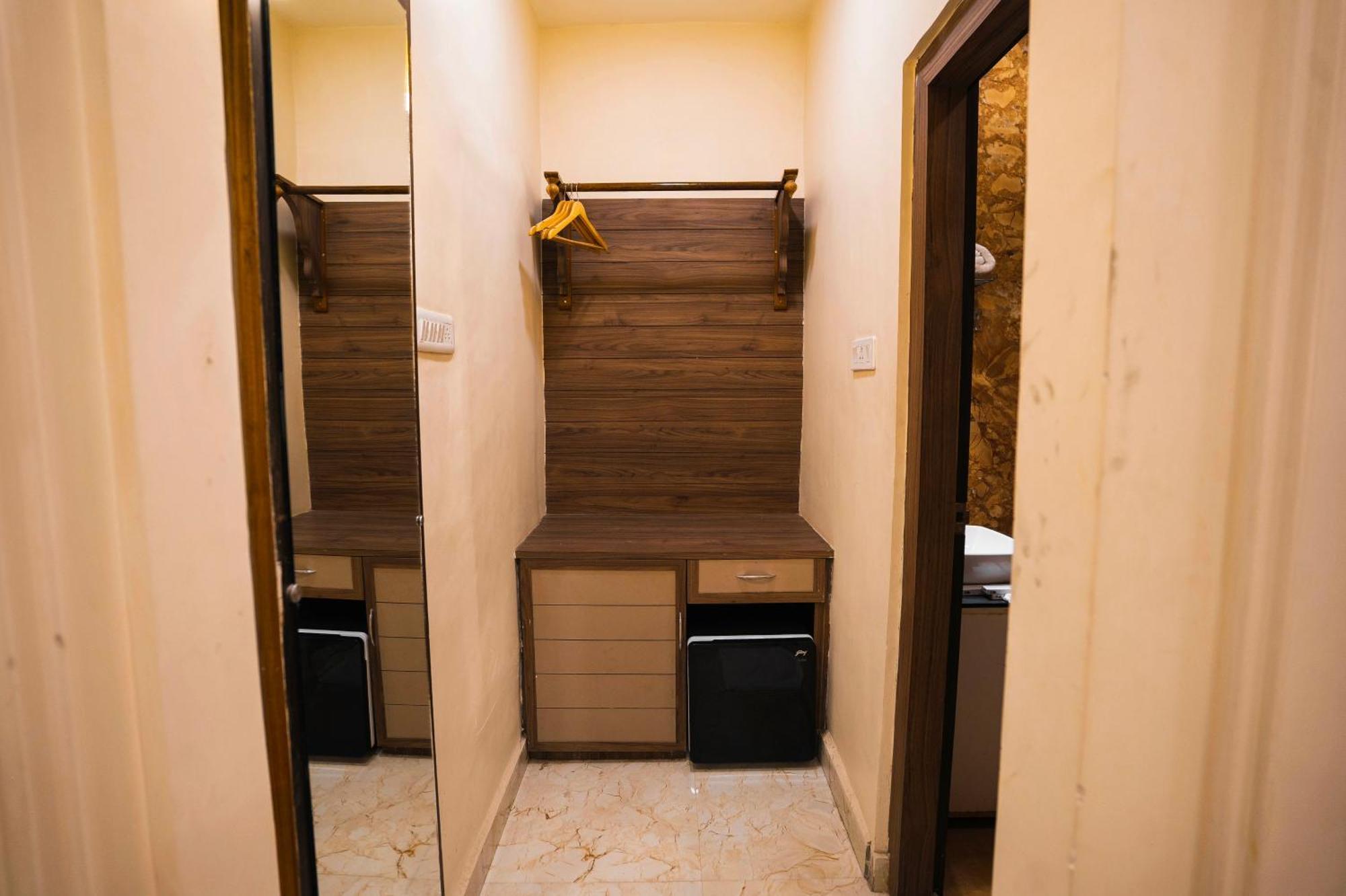Captain Heritage House * Varanasi