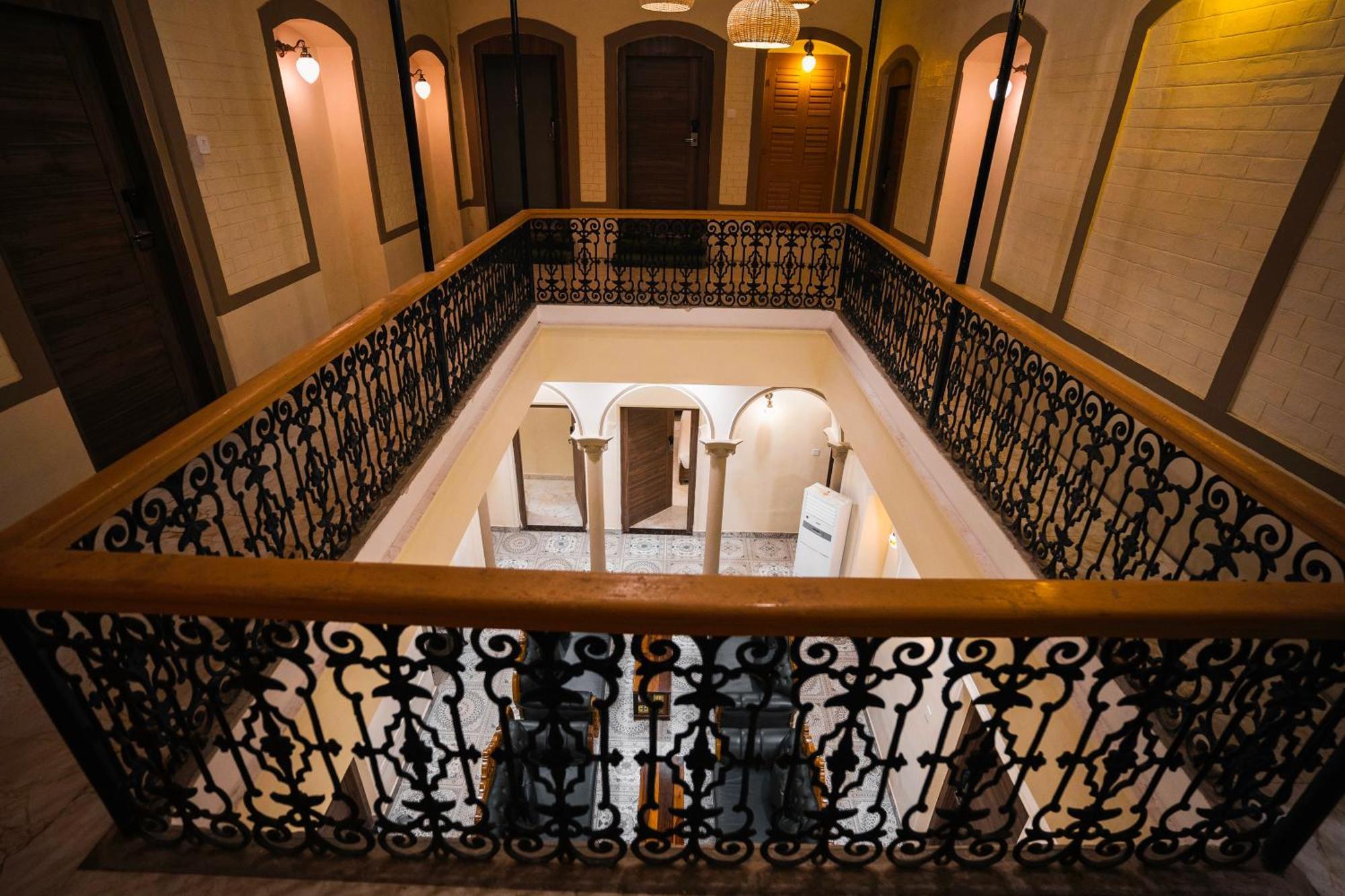 Bed & Breakfast Captain Heritage House *