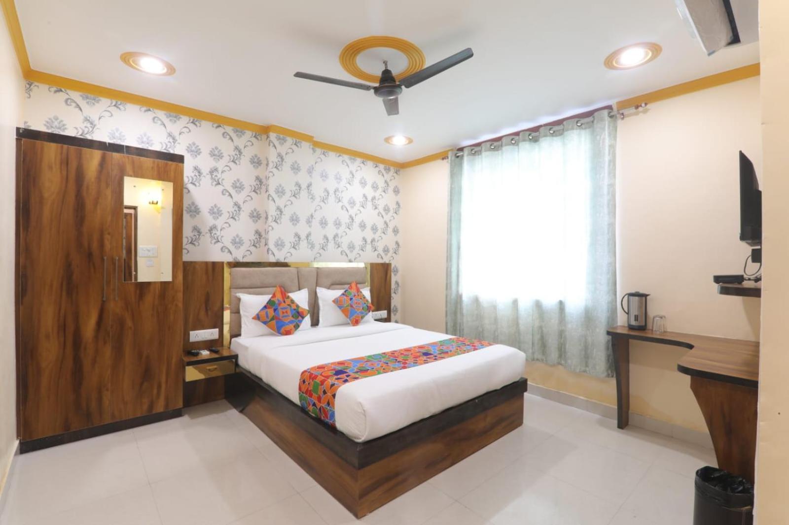 Hotel Rudra Varanasi