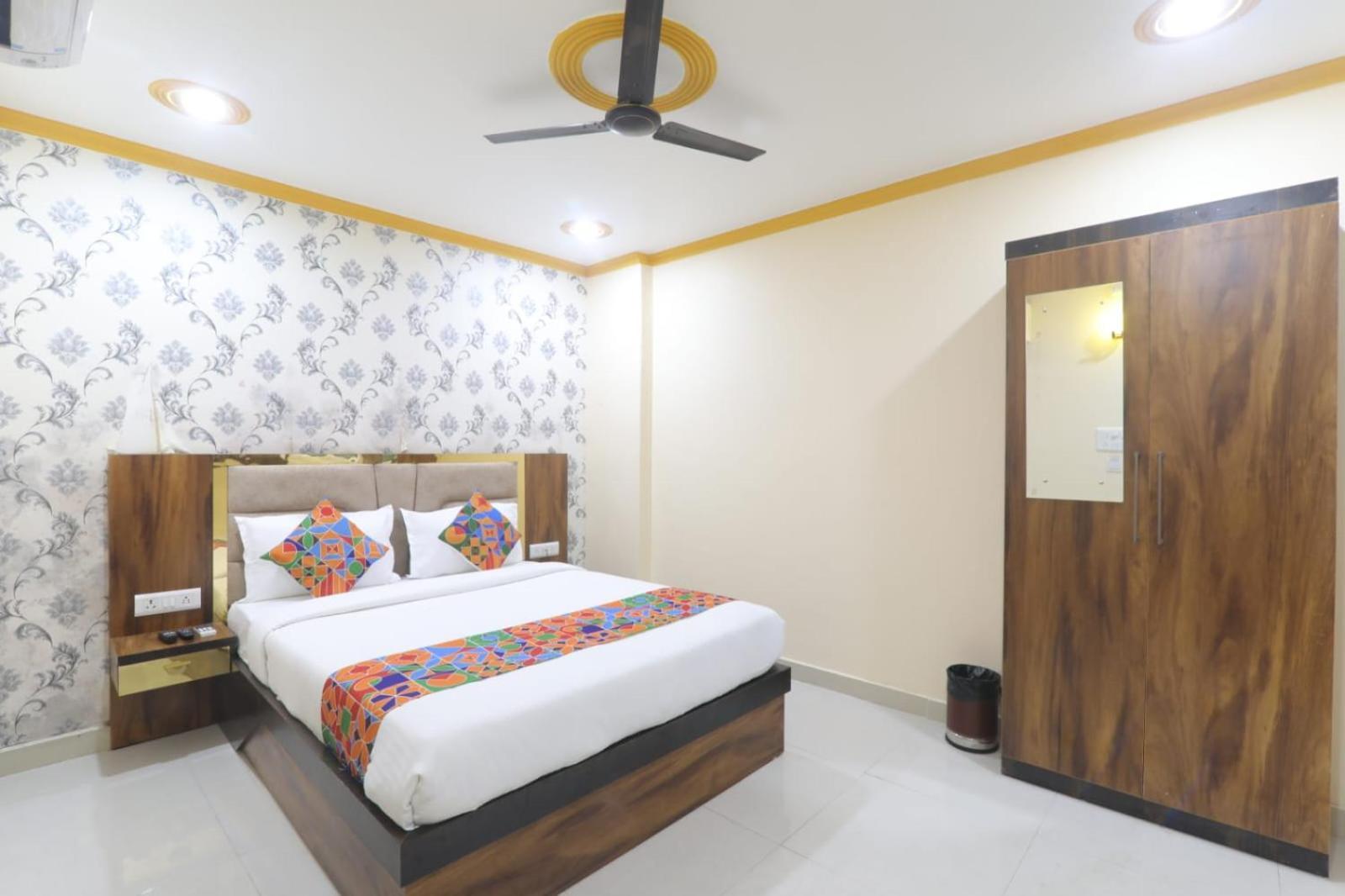 Hotel Rudra Varanasi