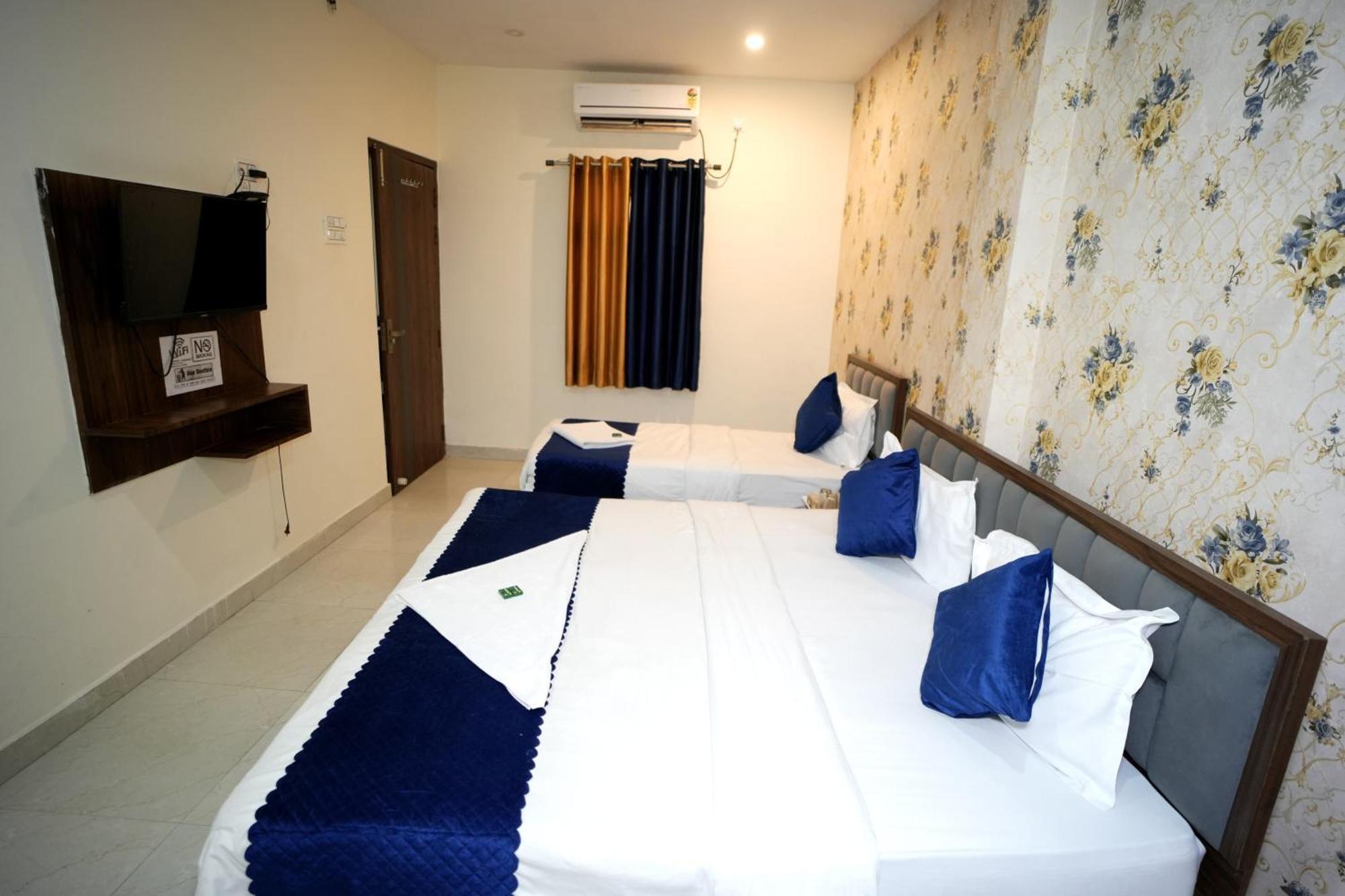 Imperial Kashi Hotel 3*