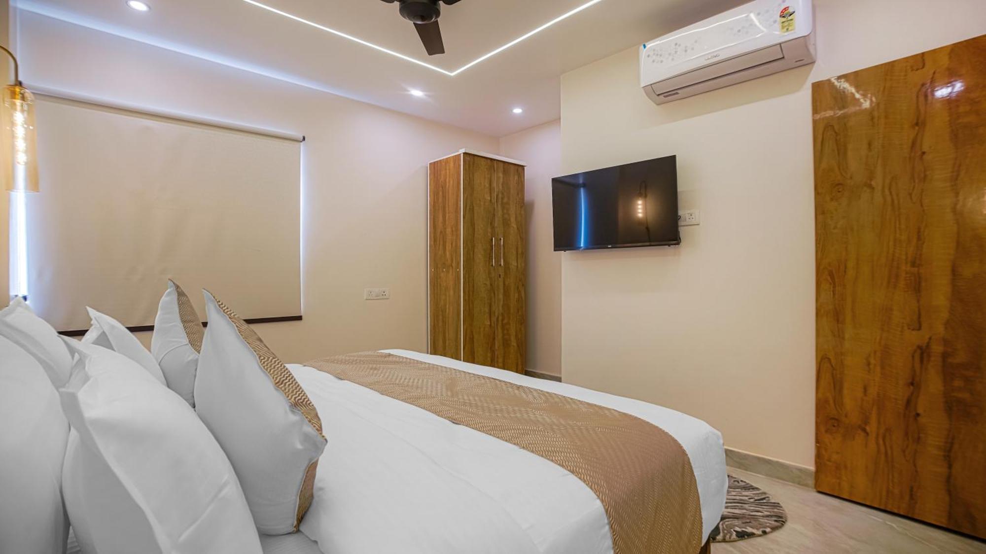 Perfectstayz Premium Hotel