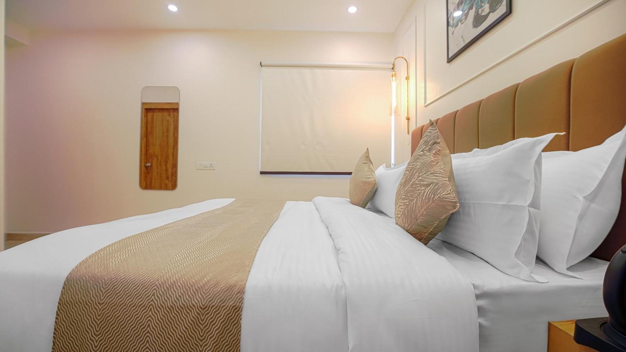 Perfectstayz Premium Hotel