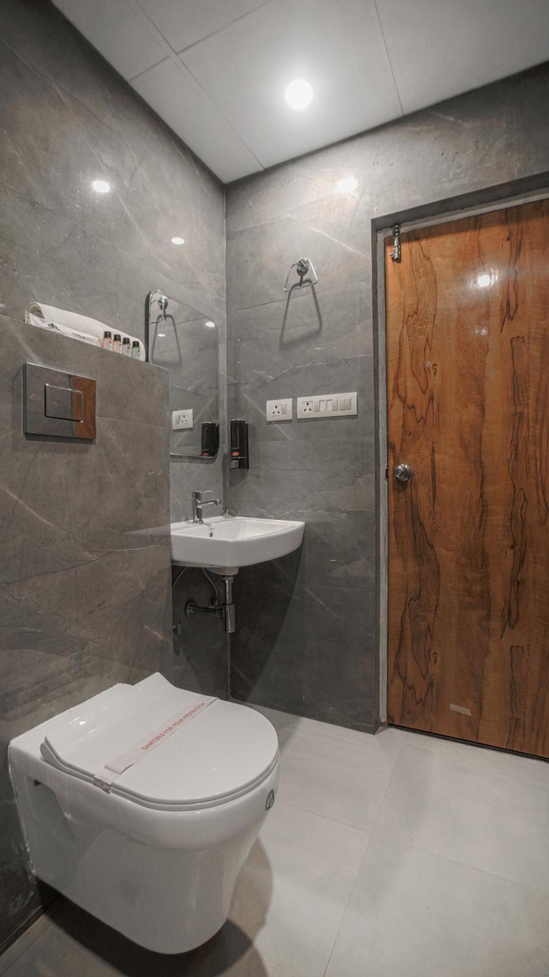 Hotel Perfectstayz Premium Varanasi