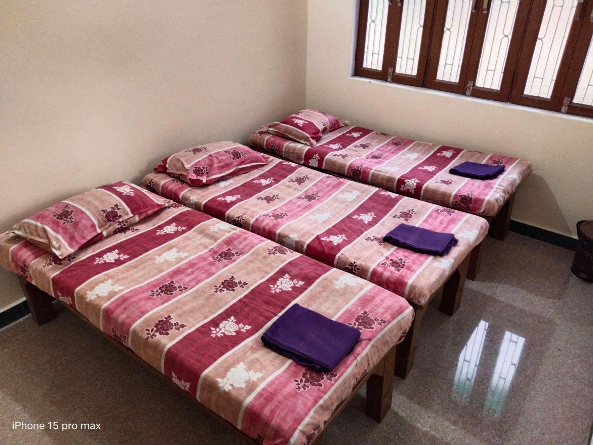 Feel Place To Stay11