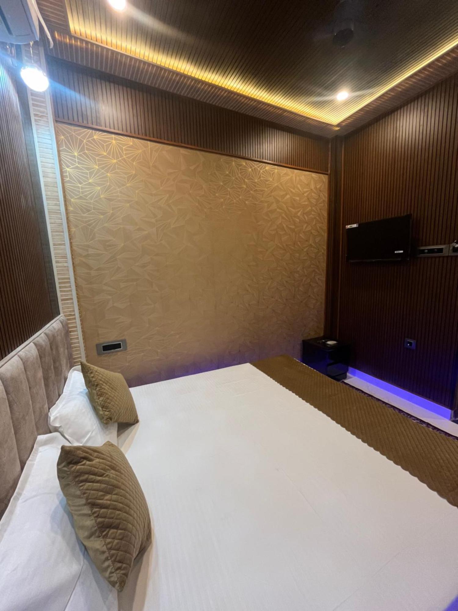 Guest house Om Nilay Paying