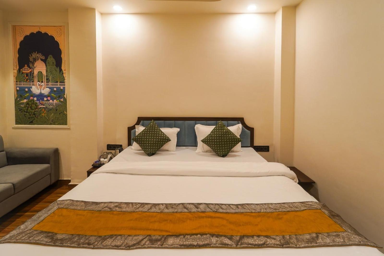 Kashi Niwas Hotel