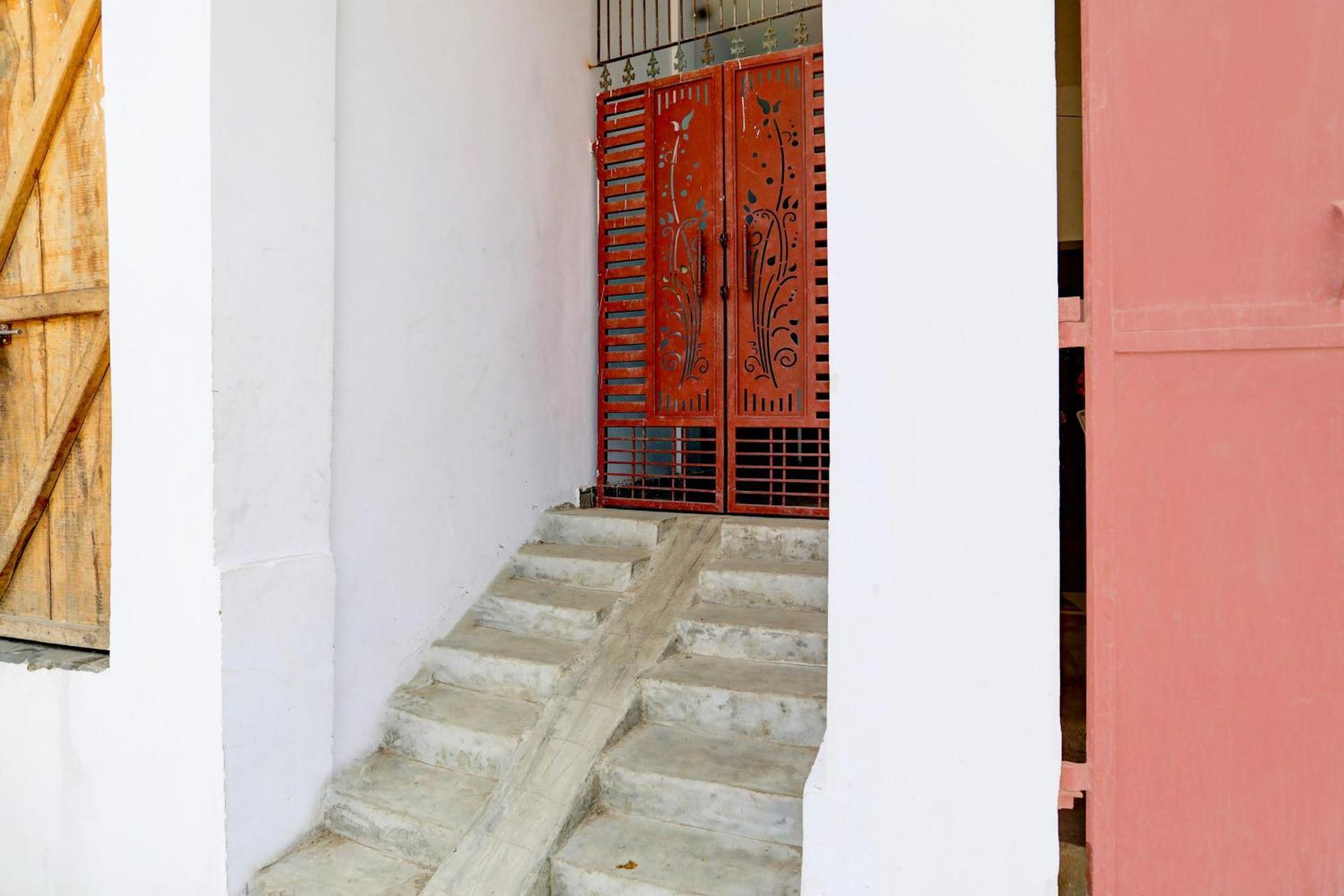 Super O B.g.p.g House Hotel 4*