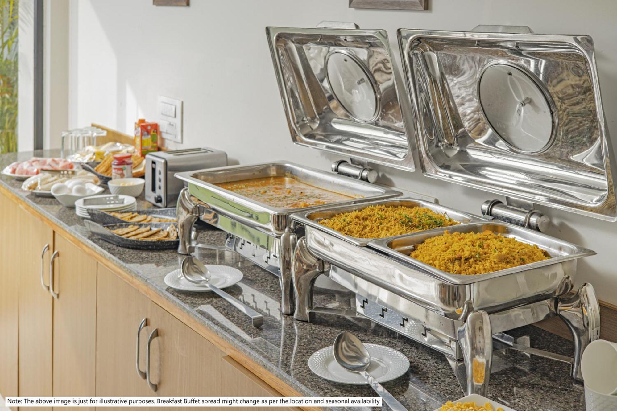 Hotel Treebo Golden Kashi Varanasi