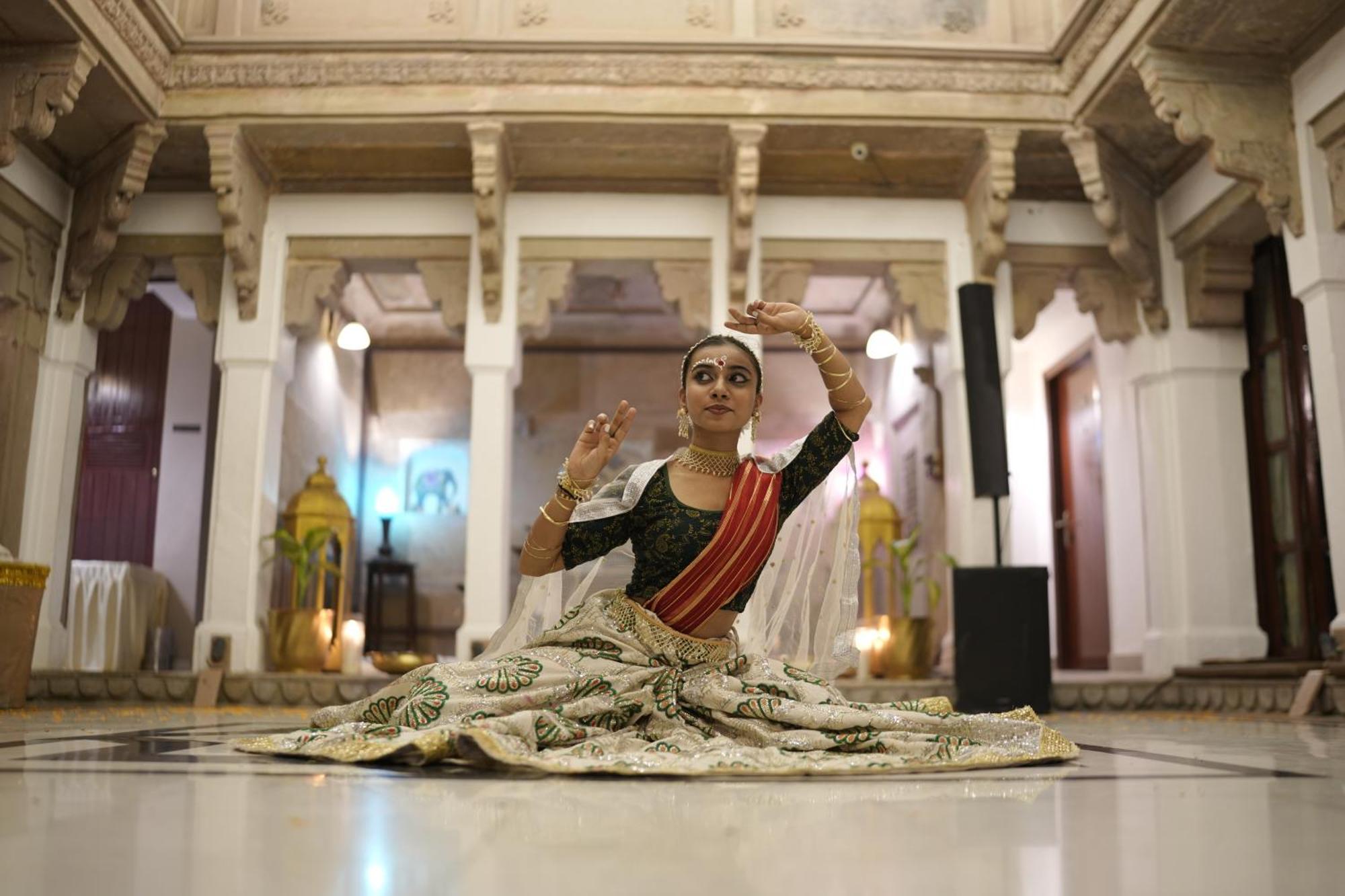 Hotel Guleria Kothi At Ganges Varanasi
