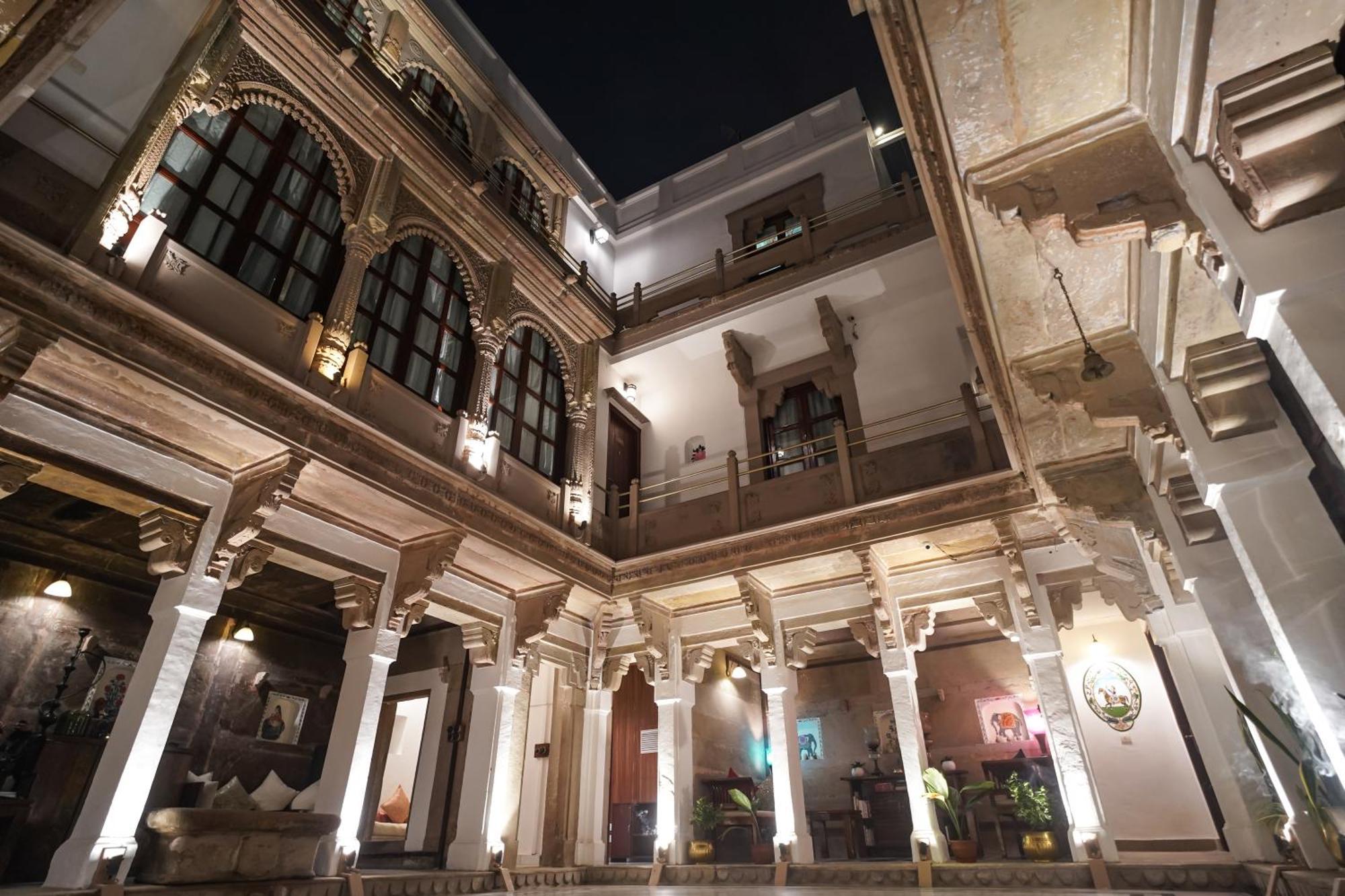 Guleria Kothi At Ganges