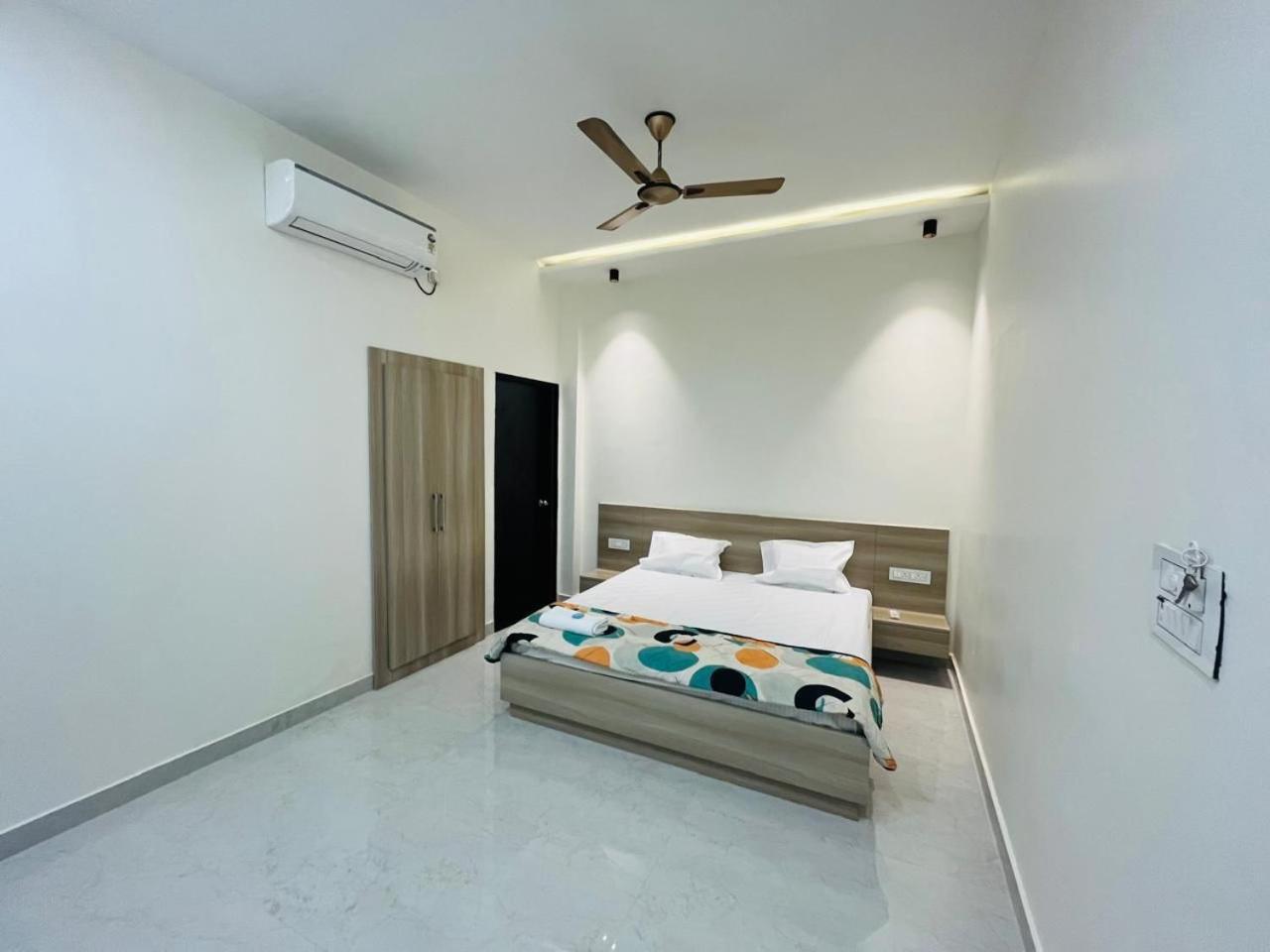 Amritcasmart Apartment