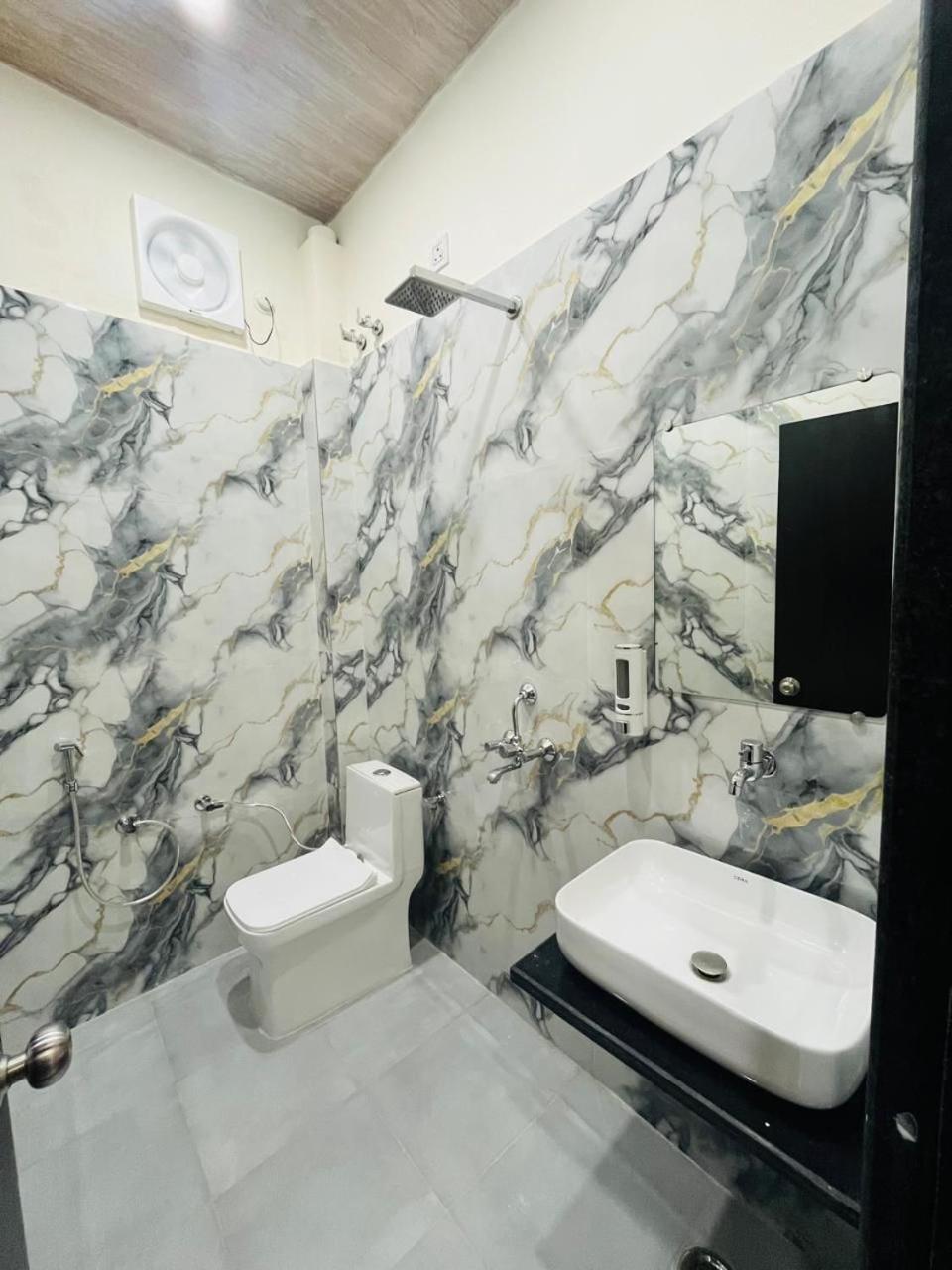 Amritcasmart Apartment
