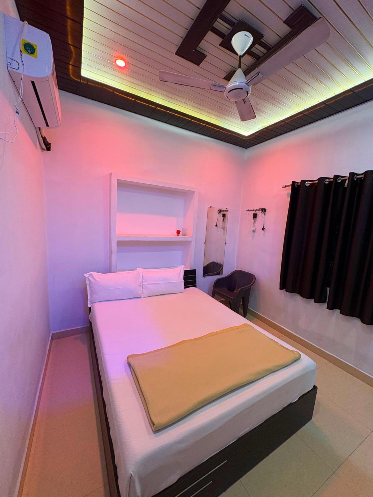 Guest house Sumedha Galaxy *