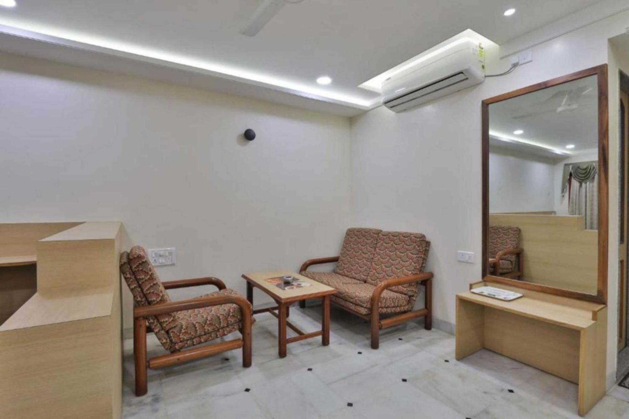 Homestay Jsb - Prime Location And Luxury Quality *
